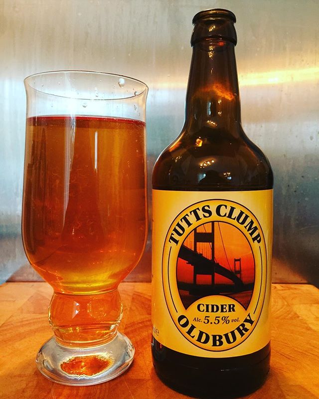 Oldbury from @tuttsclumpcider A cider made exclusively from apples collected from the village of Oldbury-On-Severn where I grew up! #propercider #properciders #realciders #realcider #craftcider #craftciders #oldburyonsevern #oldbury #tuttsclump