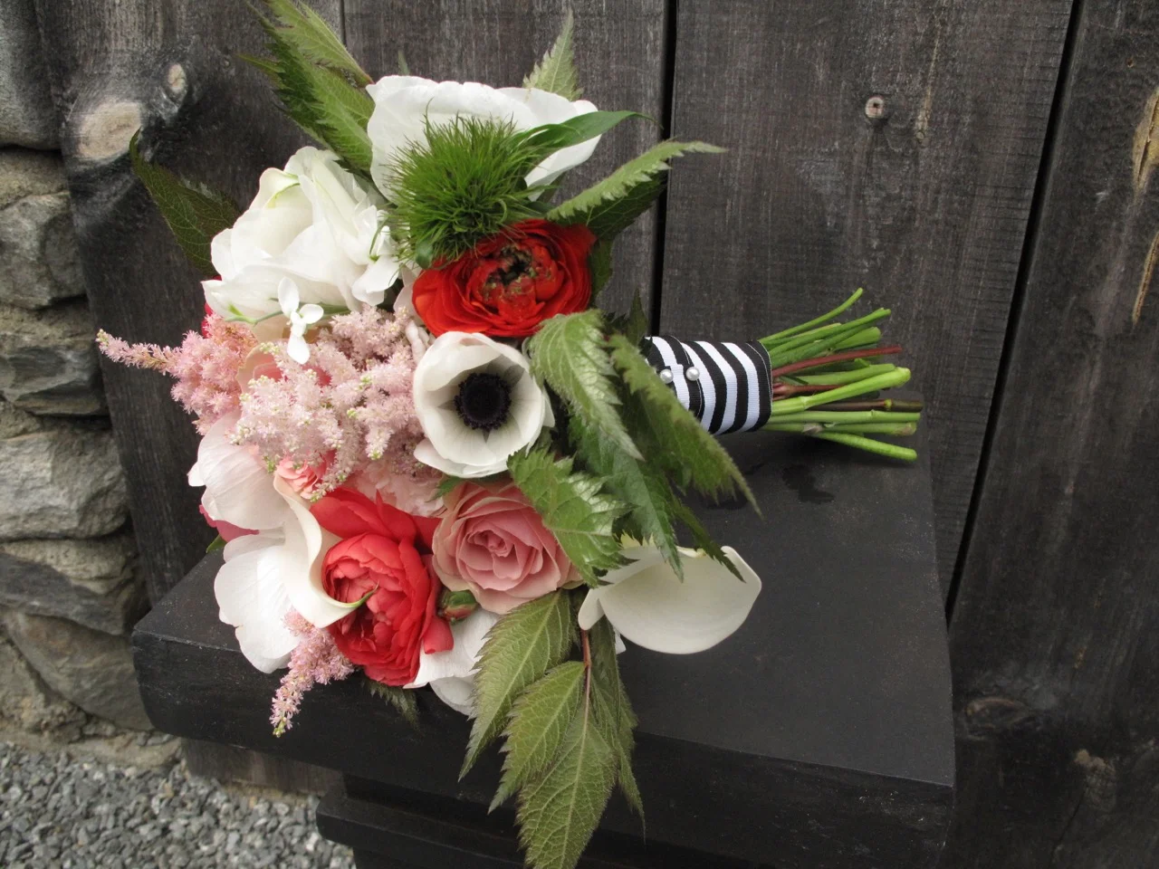 white-spring-bouquet-with-pink-and-red-accents_16046659029_o.jpg