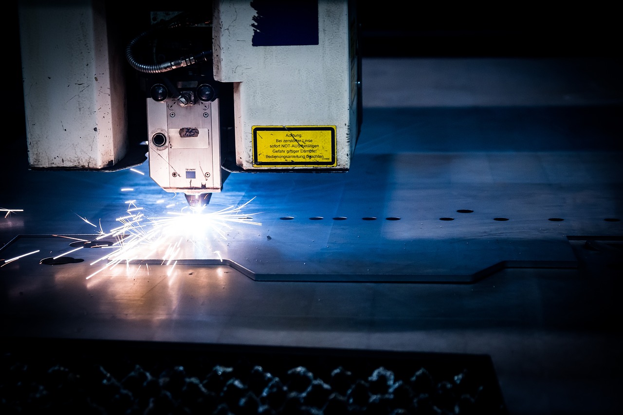 laser-2819142_1280.jpg