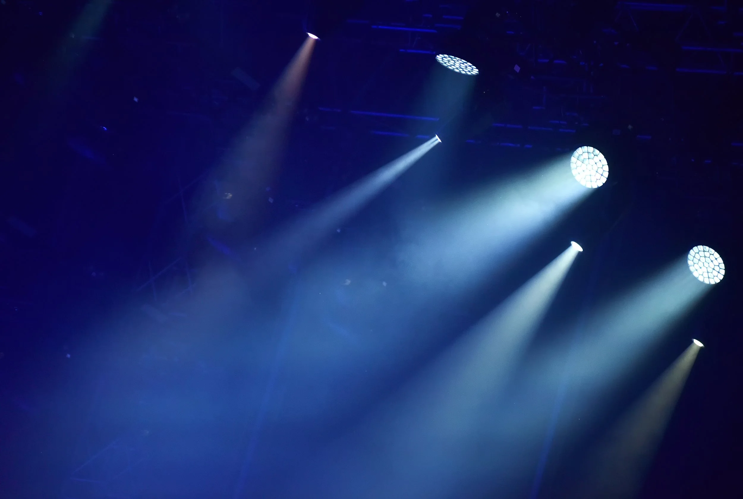 stage-lights-2021-08-26-16-21-42-utc.JPG