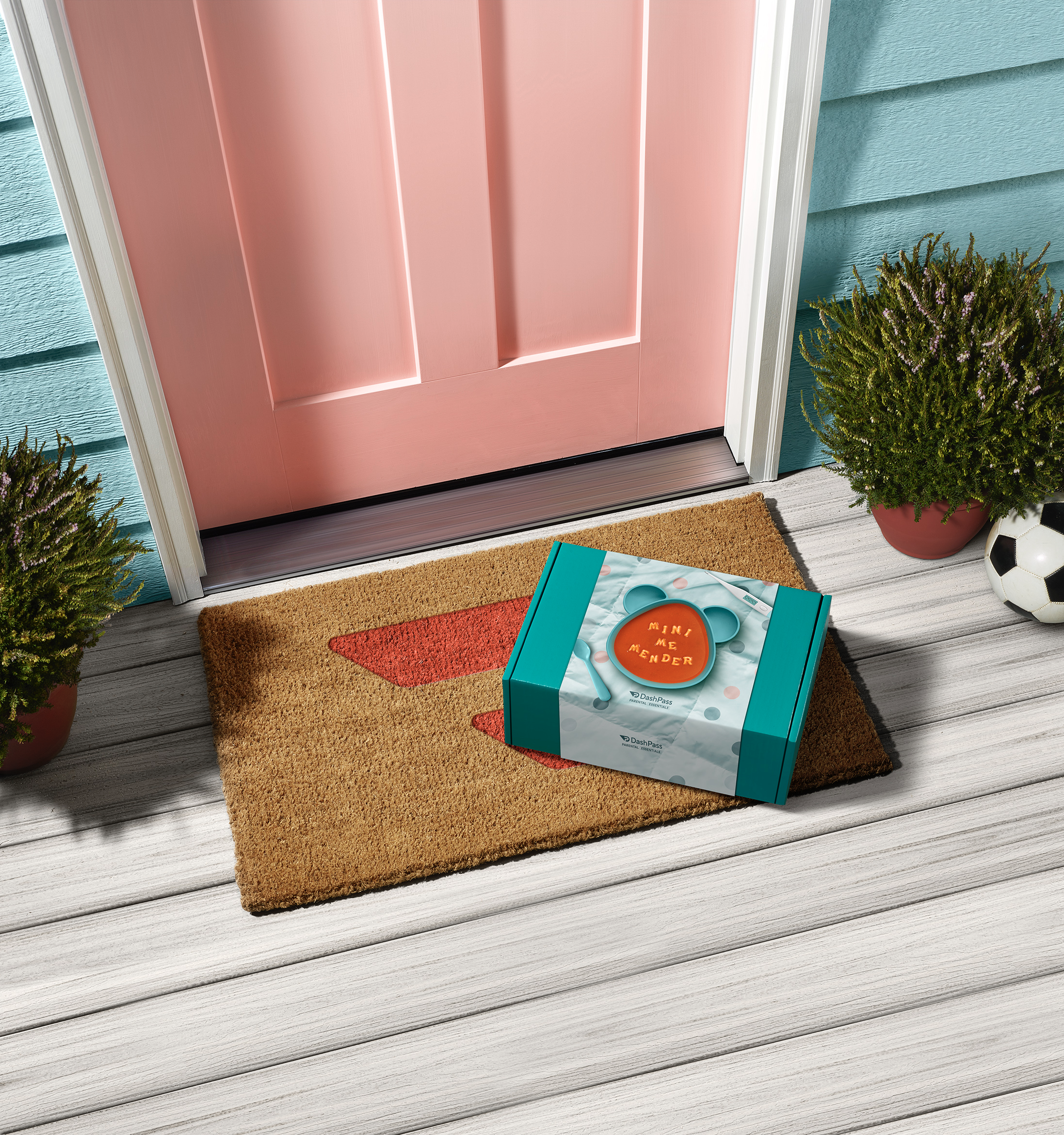 MiniMeMender_Doorstep.png
