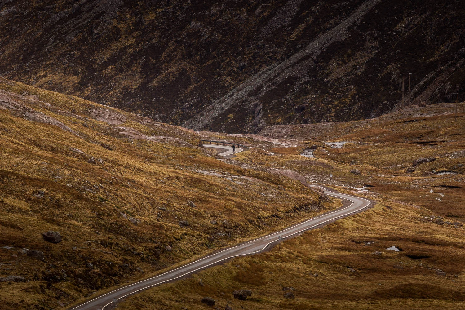 Craig almost at the base of the long run toward the hairpins.