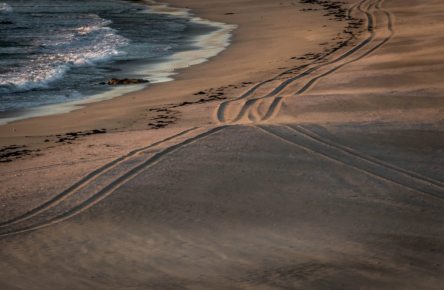Tracks in the sand, Balevullin Beach.