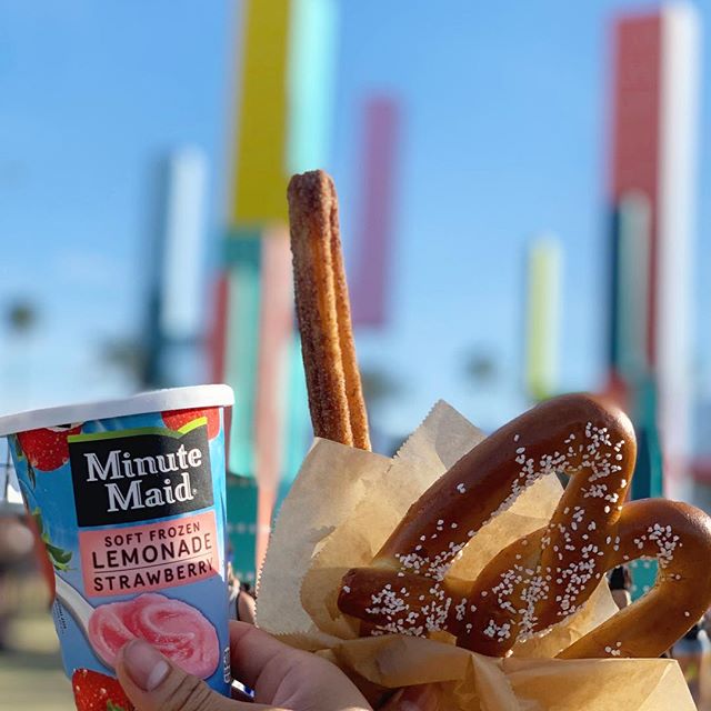 Are you ready for the Kayne West Sunday service this coming weekend at @coachella ?! .
.
.
.
#tbt #churros #pretzels #coachella #event #eventspecialists #frozenlemonade #coachella2019 #minutemaid #eventplanning #eventplanner #haagendazs #icecream #ve