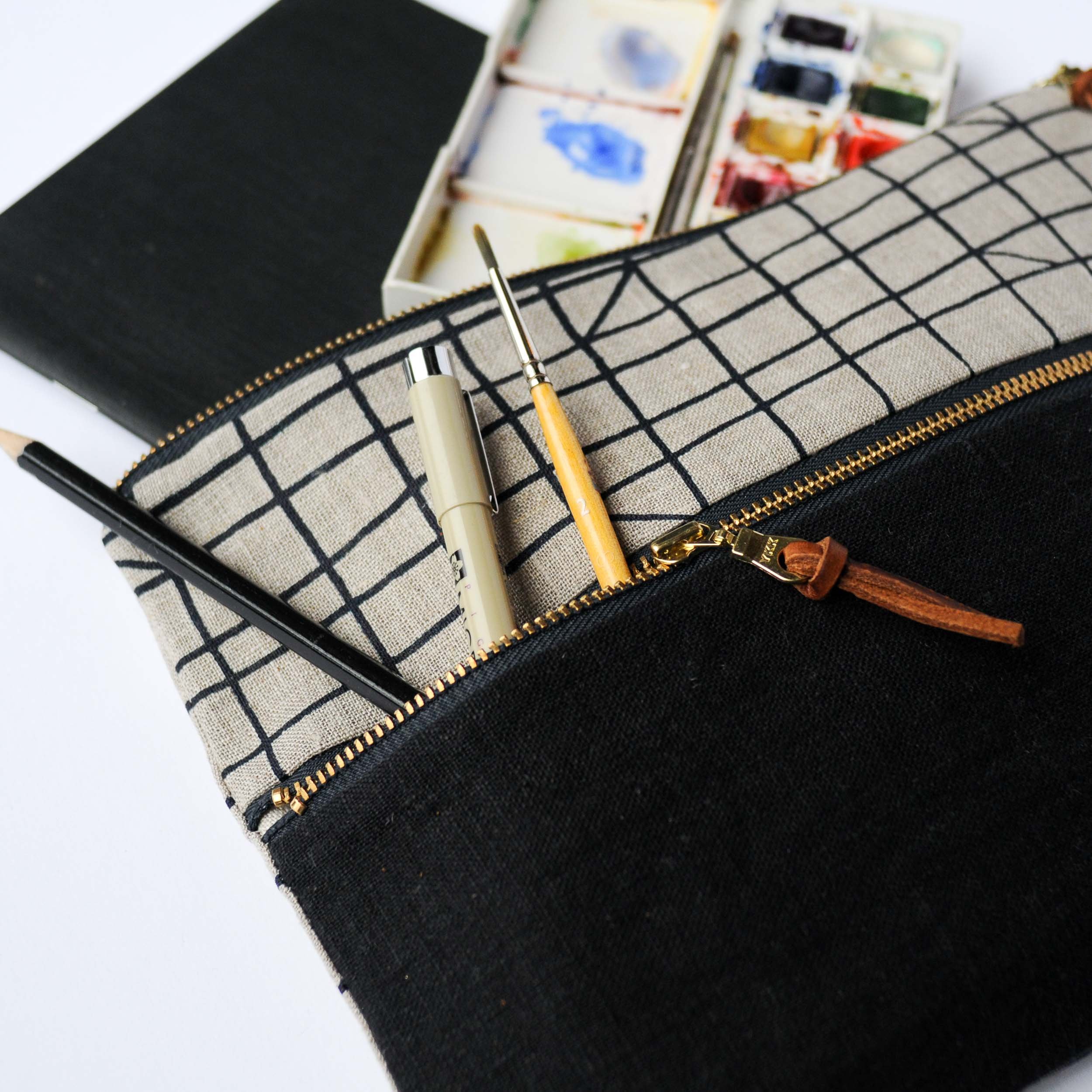 linen_zip_pouch-17.jpg