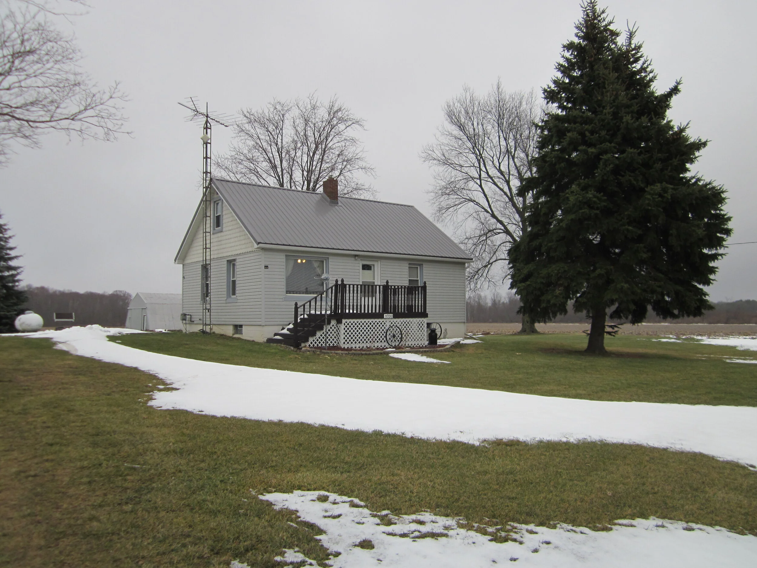 SOLD!!!  Wonderful county home!