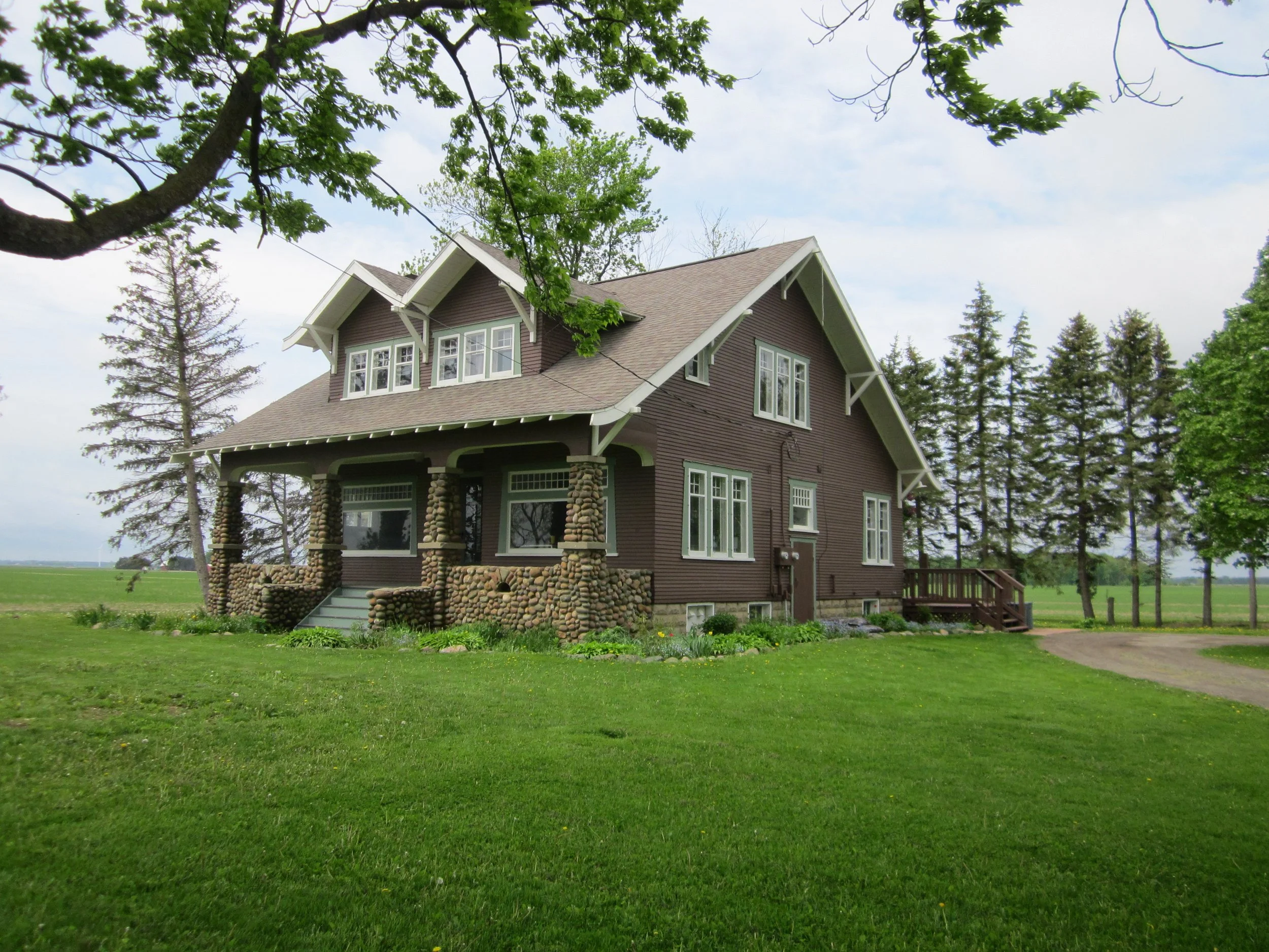 SOLD!!!   Absolutely GORGEOUS!  