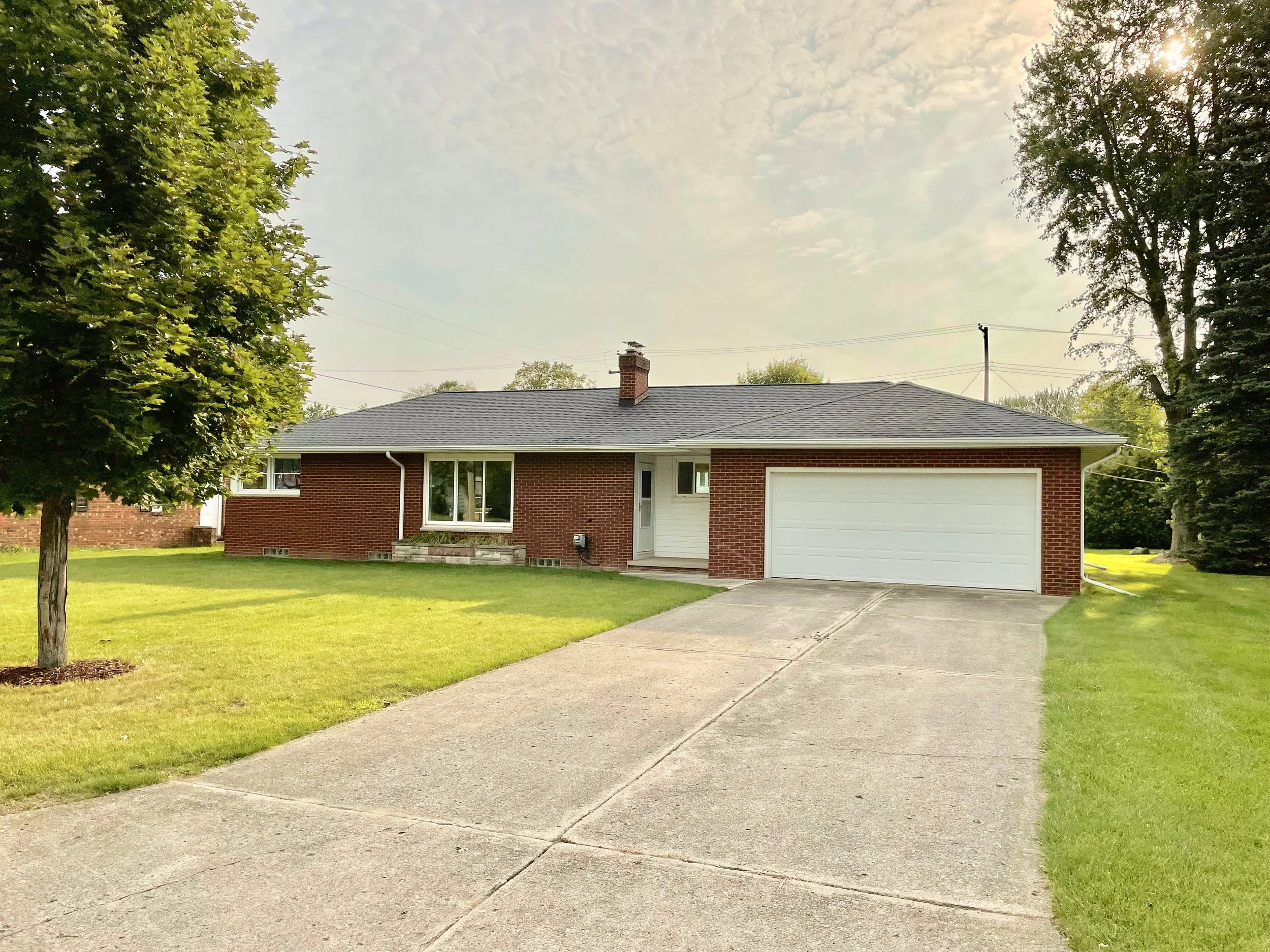 SOLD!!!  GREAT HOME...WONDERFUL NEIGHBORHOOD