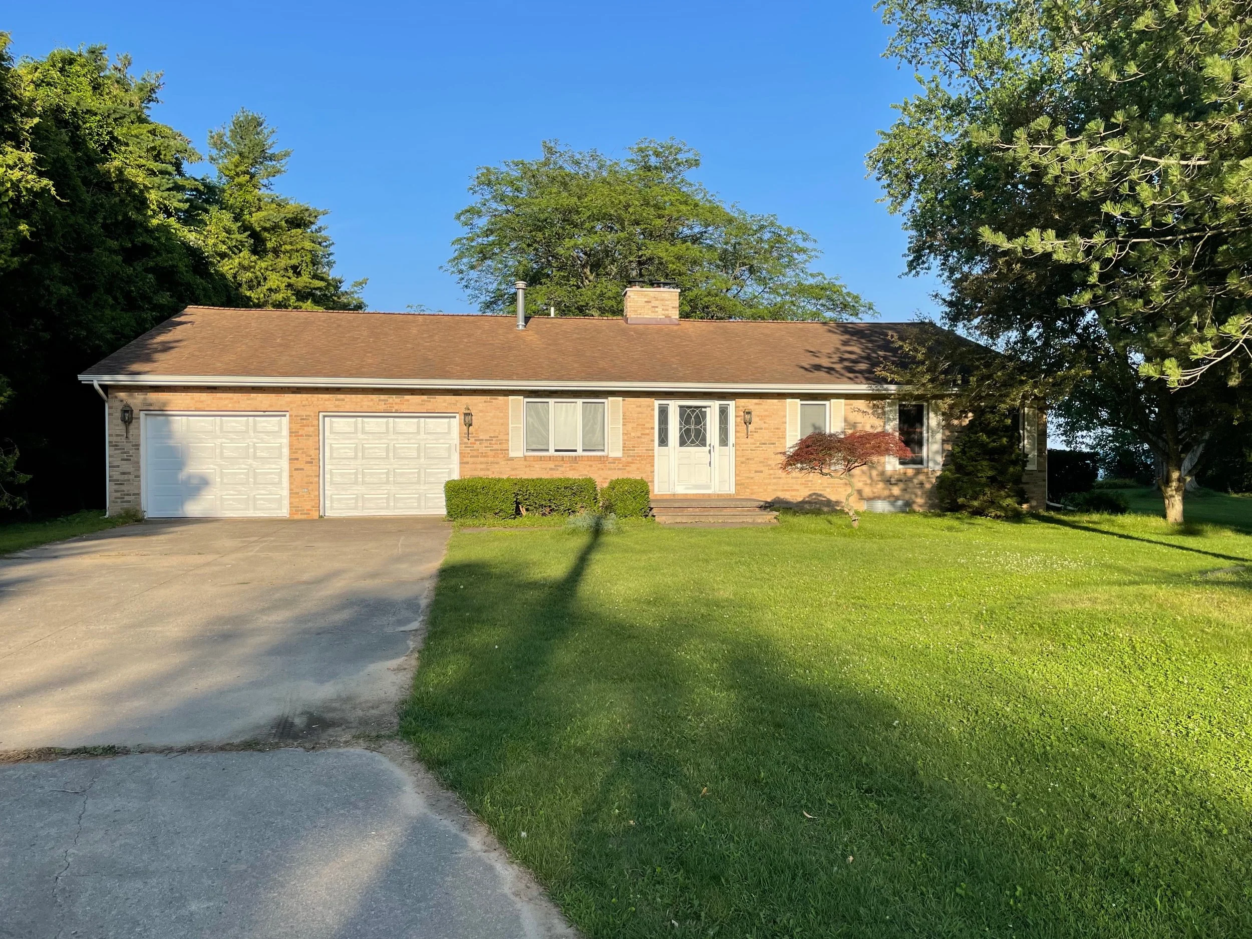 SOLD!!!   Lakefront!
