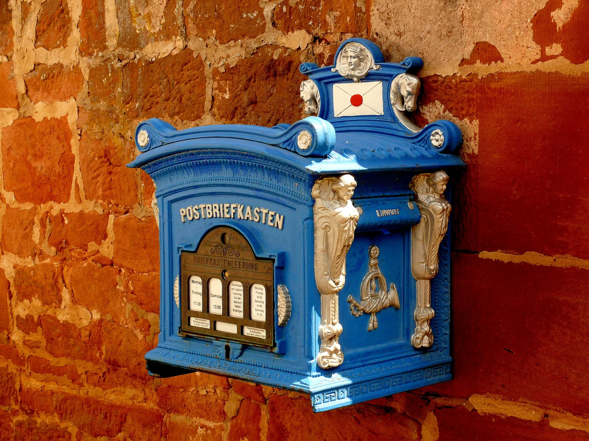 mailbox-341744_1920.jpg