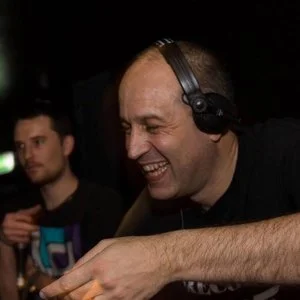 Monday mix on Awamu Radio: Nibbers