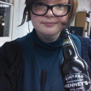 Monday Mix on Awamu Radio: The Svelte One Brings it Together