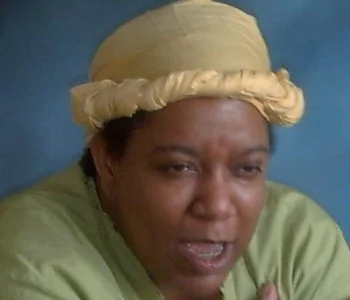 Ol' Bess Speaks at a Gathering