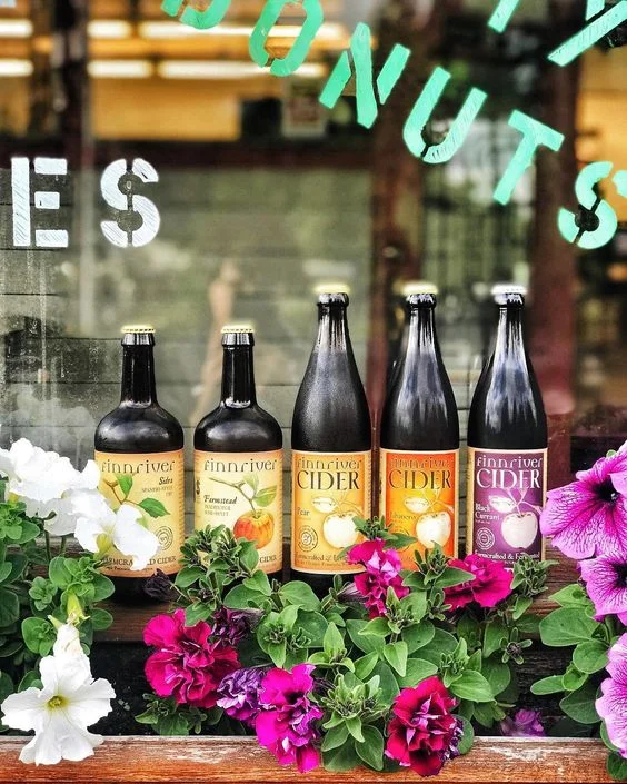 PJ's Market in Port Orchard | 1598 Woods Rd SE, Port Orchard, Washington Image courtesy of Rebecca