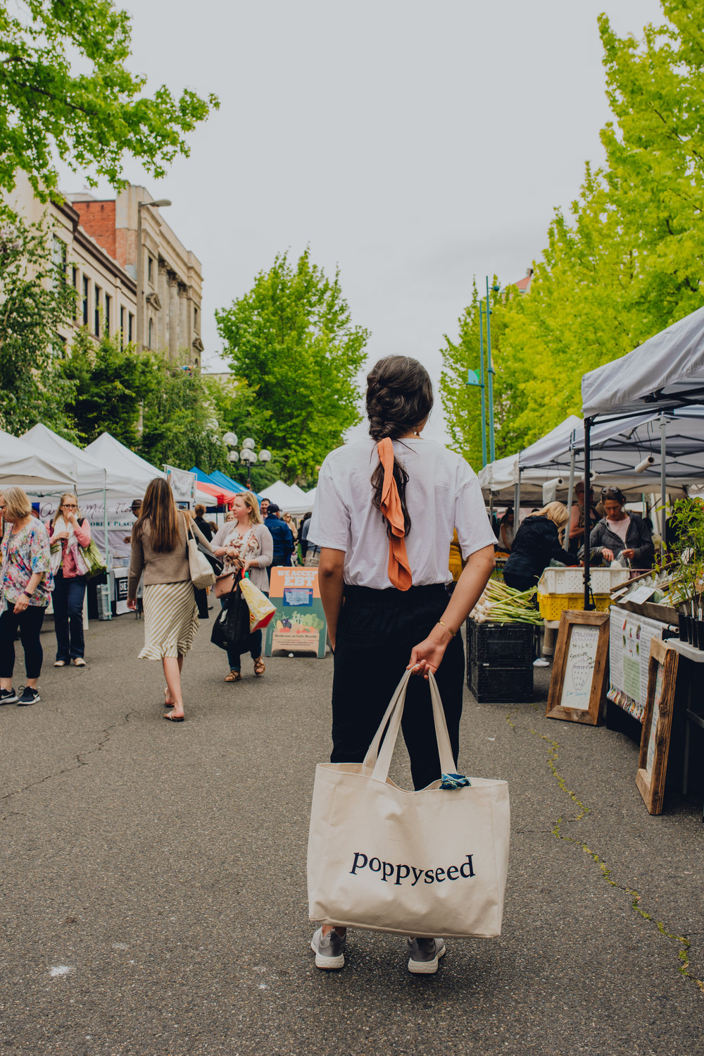 Poppyseed+-+Siarah+Brown+-+Itzel+Luccas+Photography+-+Tacoma+-+Farmers+Market+-+Fashion+-28.jpeg
