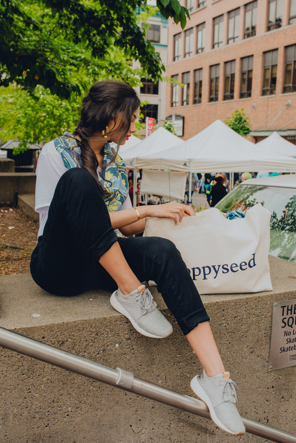 Poppyseed+-+Siarah+Brown+-+Itzel+Luccas+Photography+-+Tacoma+-+Farmers+Market+-+Fashion+-33.jpeg