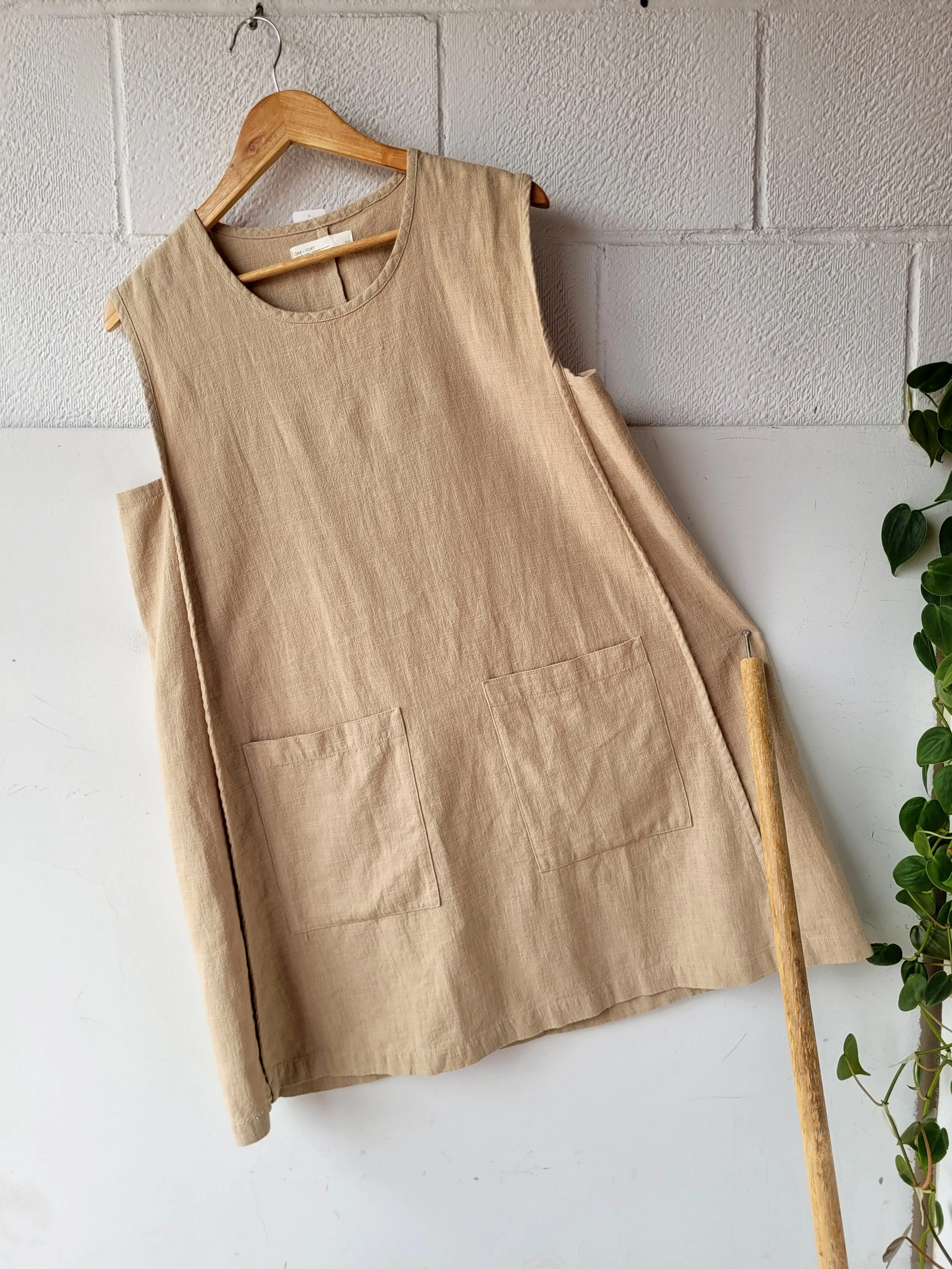 Oak + Fort Pinafore, Size M
