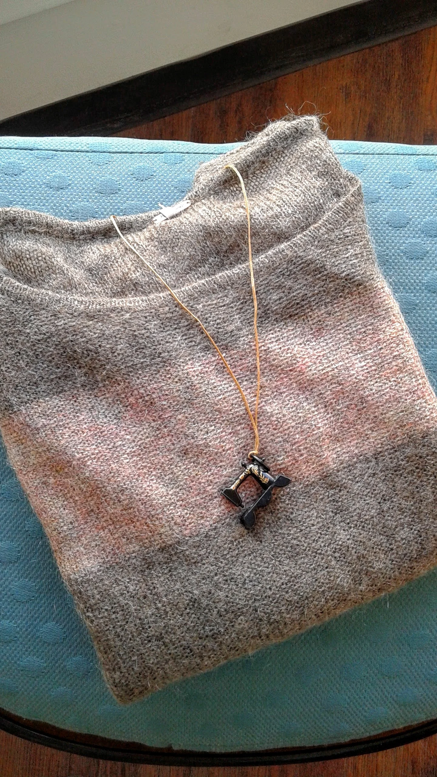 Sewing machine pendant
