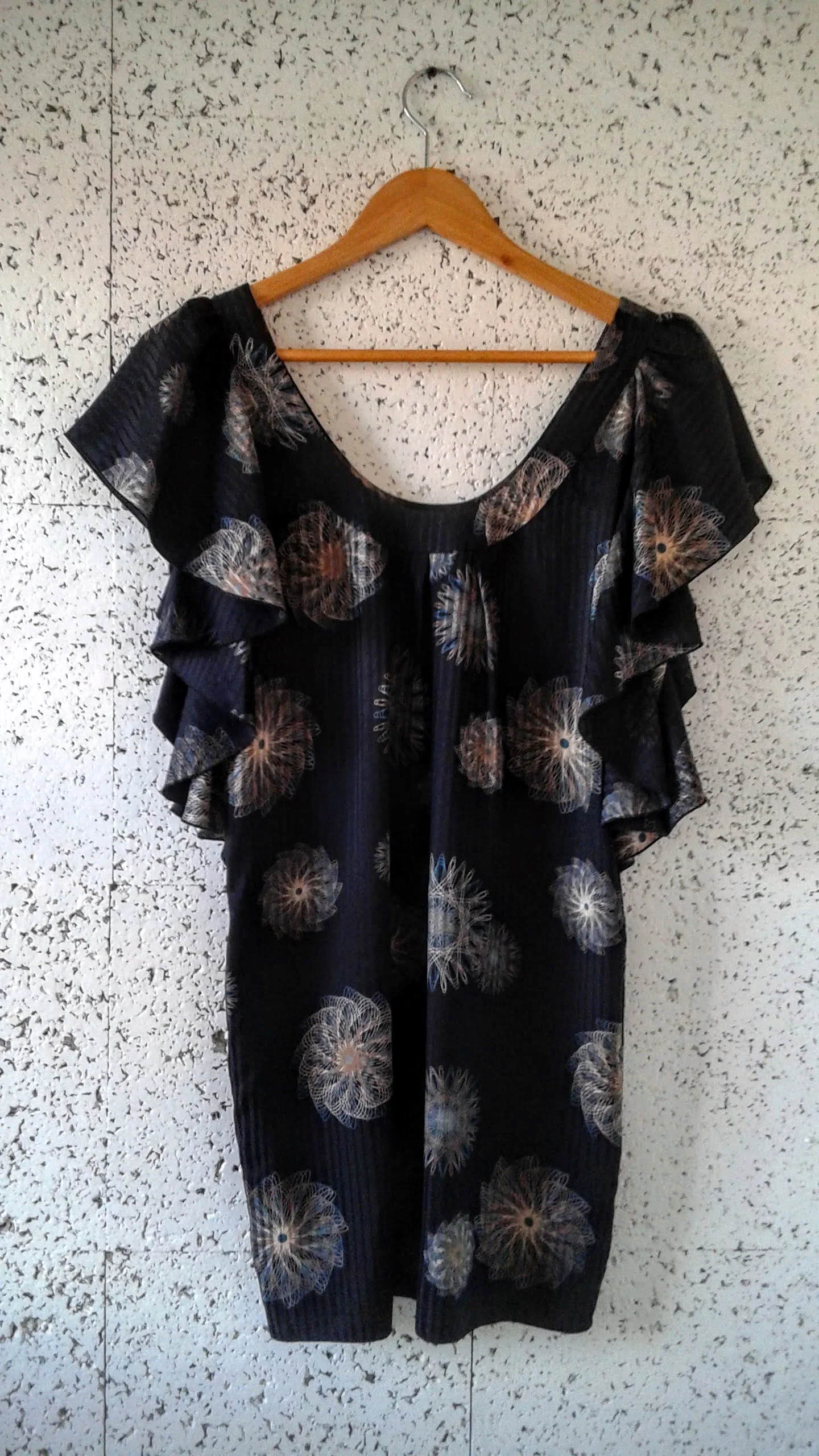 7 For All Mankind; Size S, $32