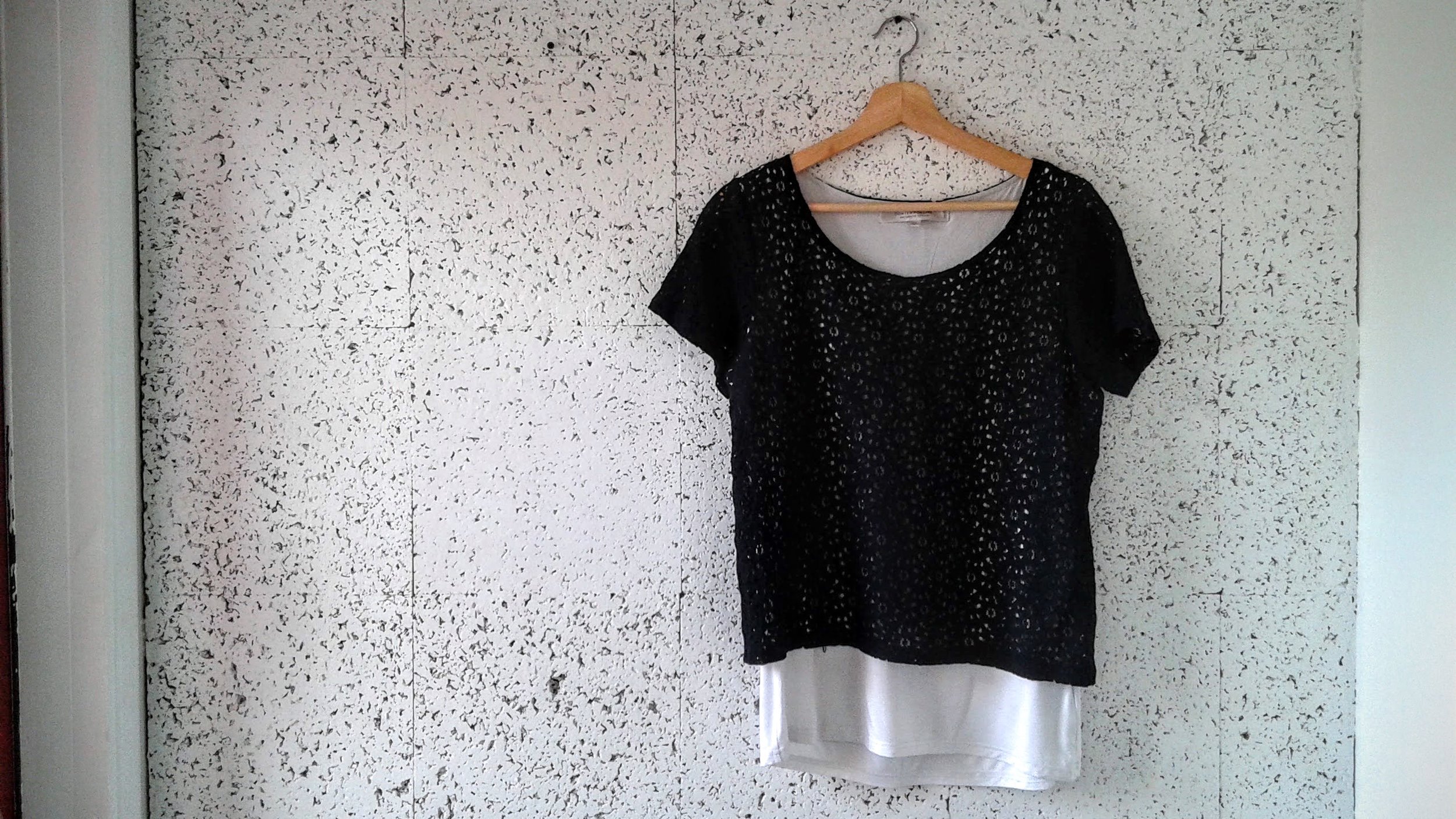 Contemporaine top; Size L, $18