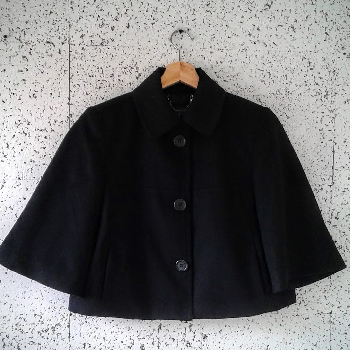 Gap caplet; Size M, $36