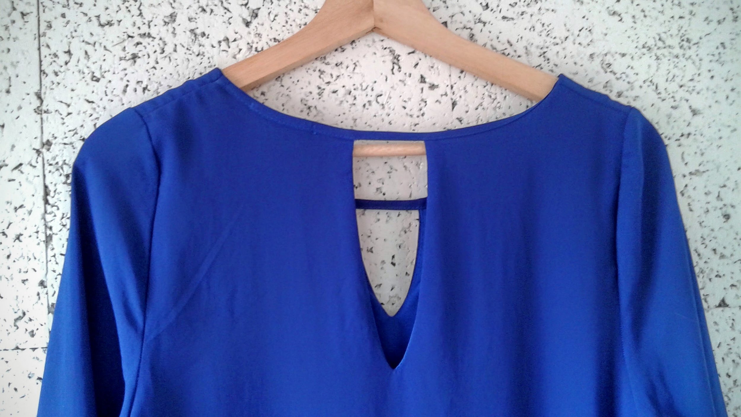 Everly back detail