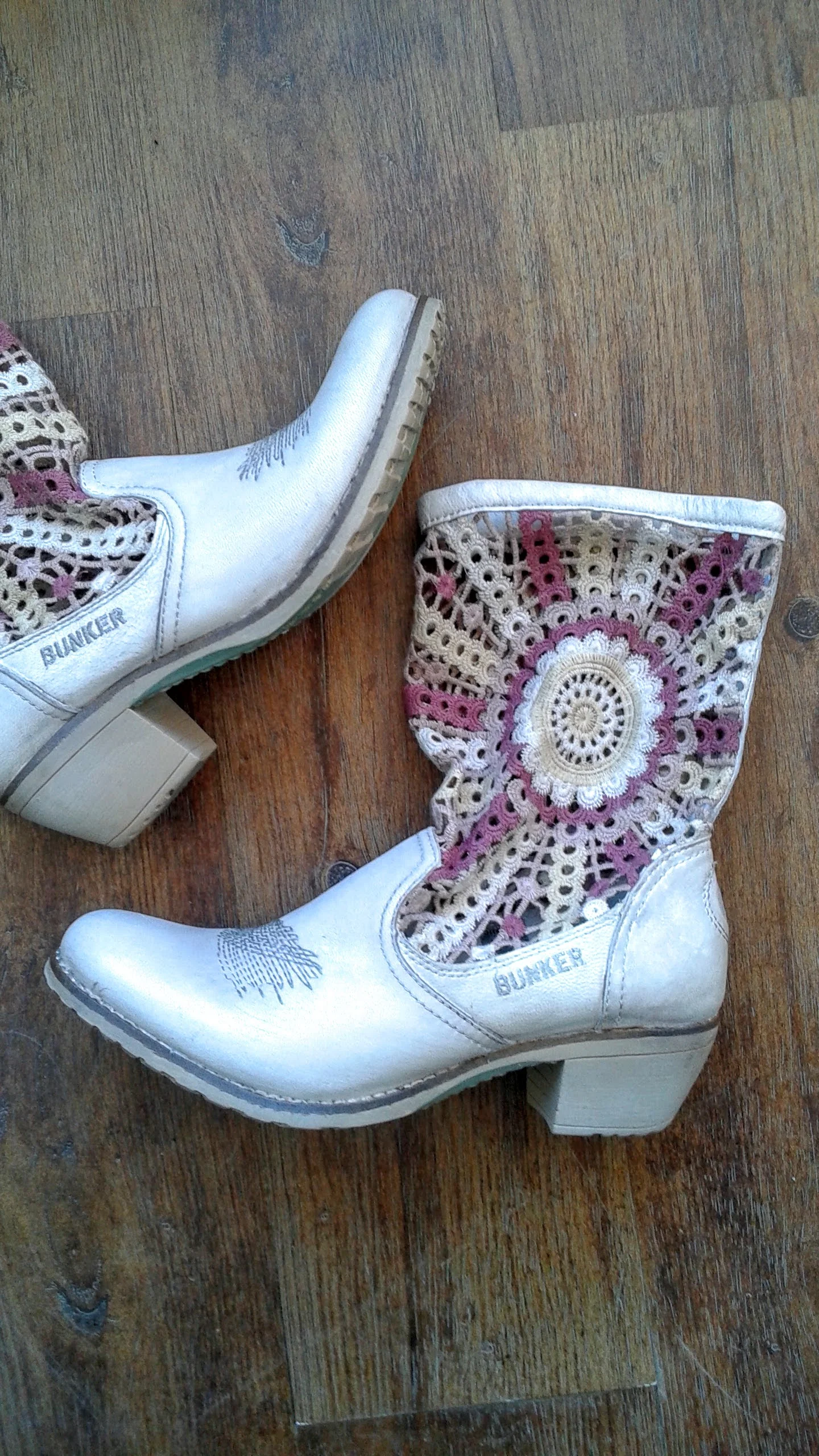 Bunker boots (NWT); S8, $85