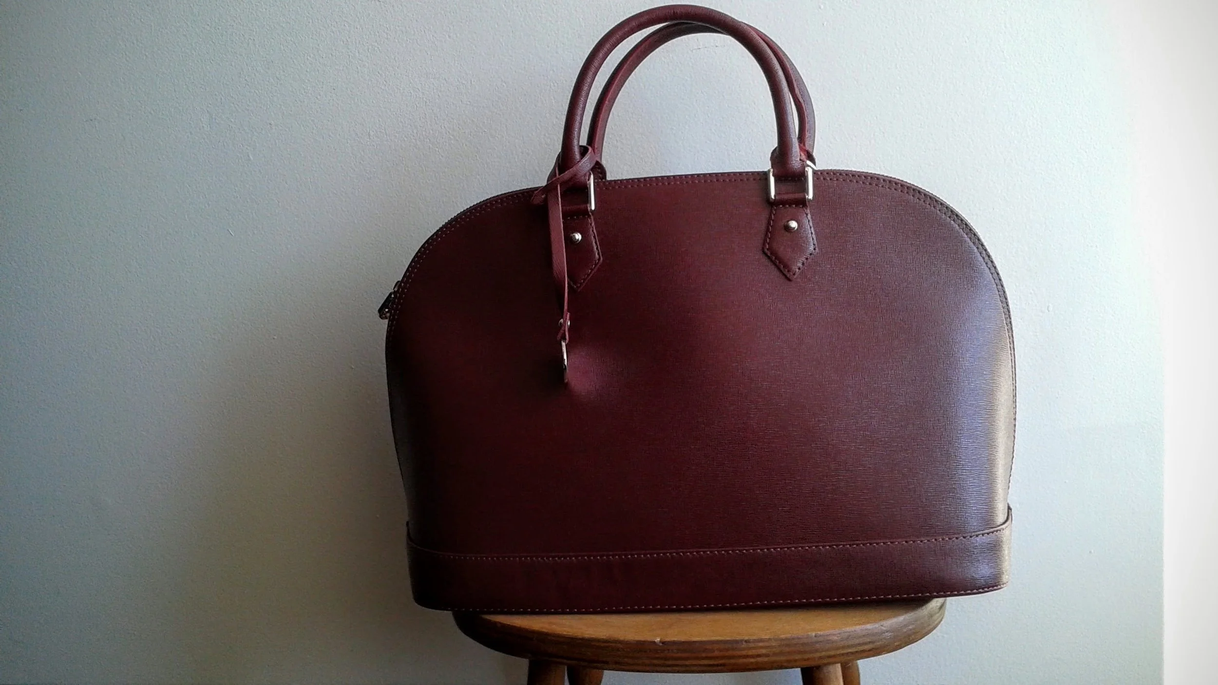 "I also come with a cross-body strap, because I'm a practical as well as beautiful"