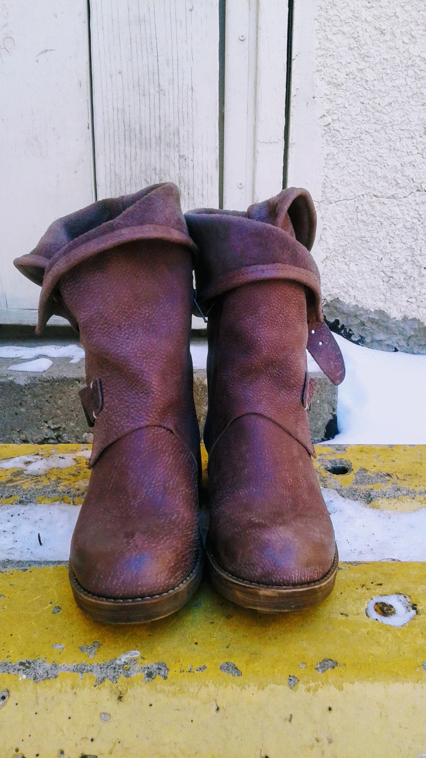 Coolway boots; S6.5, $62