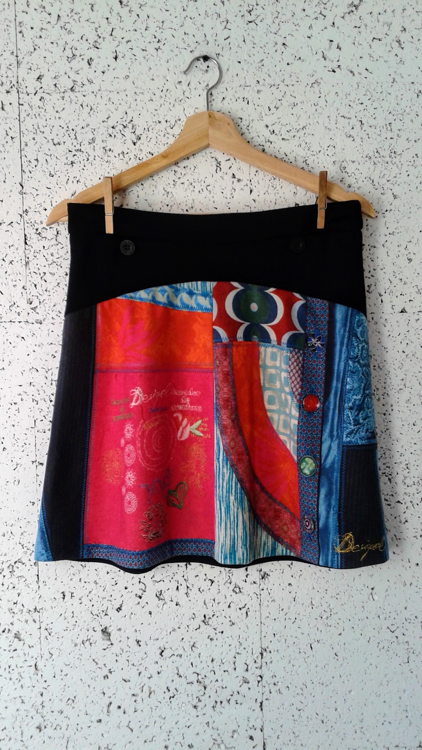Desegual skirt; Size M, $28