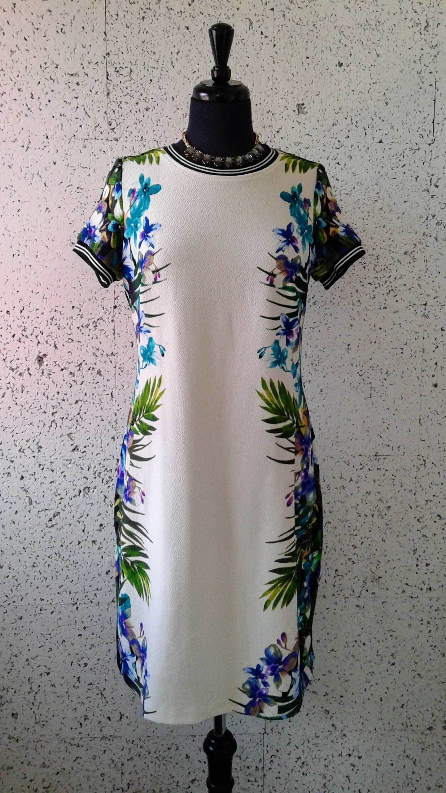 Gabby Skye dress; Size 8, $30