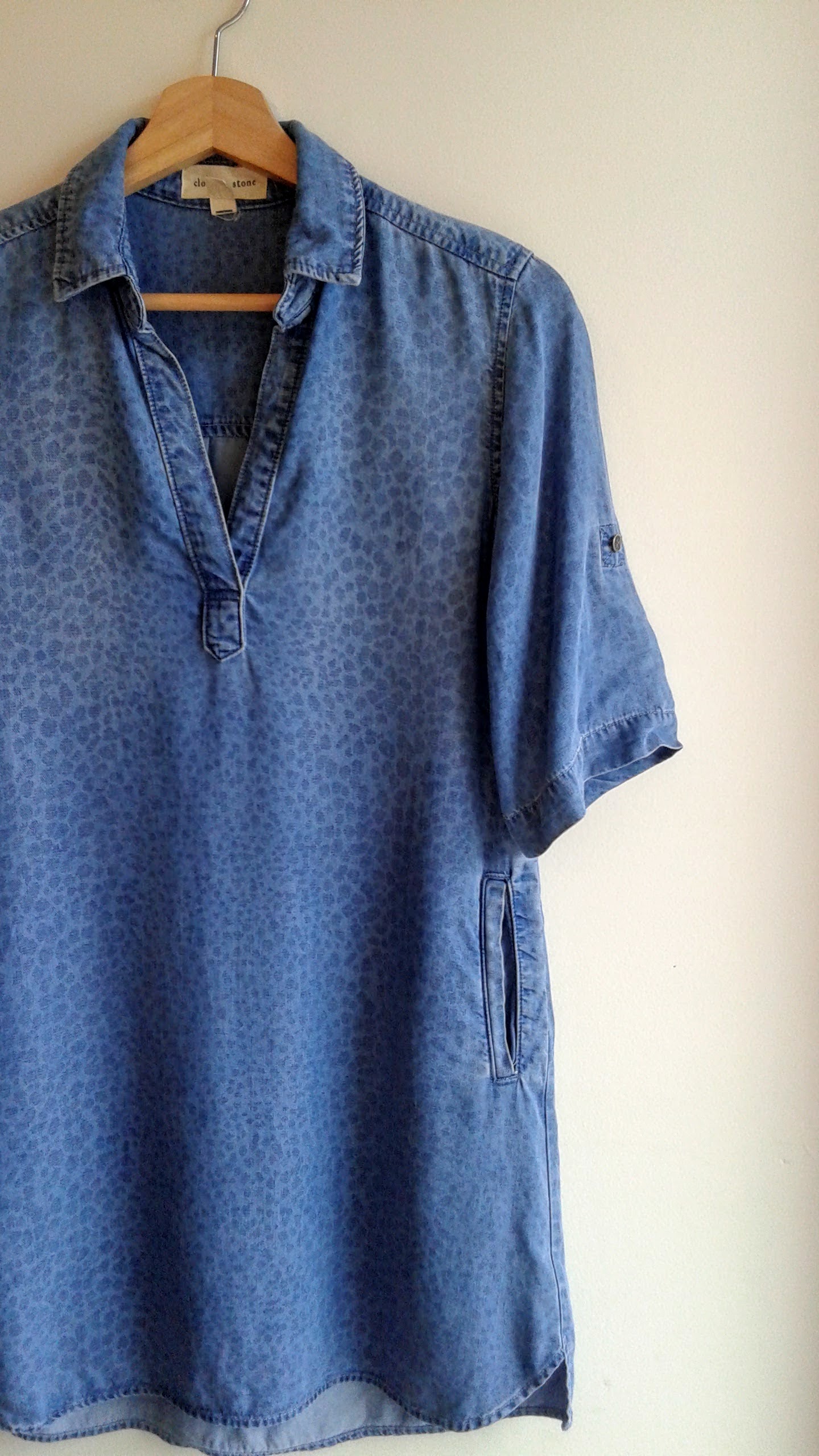 Cloth and Stone tunic: Size XS, $26