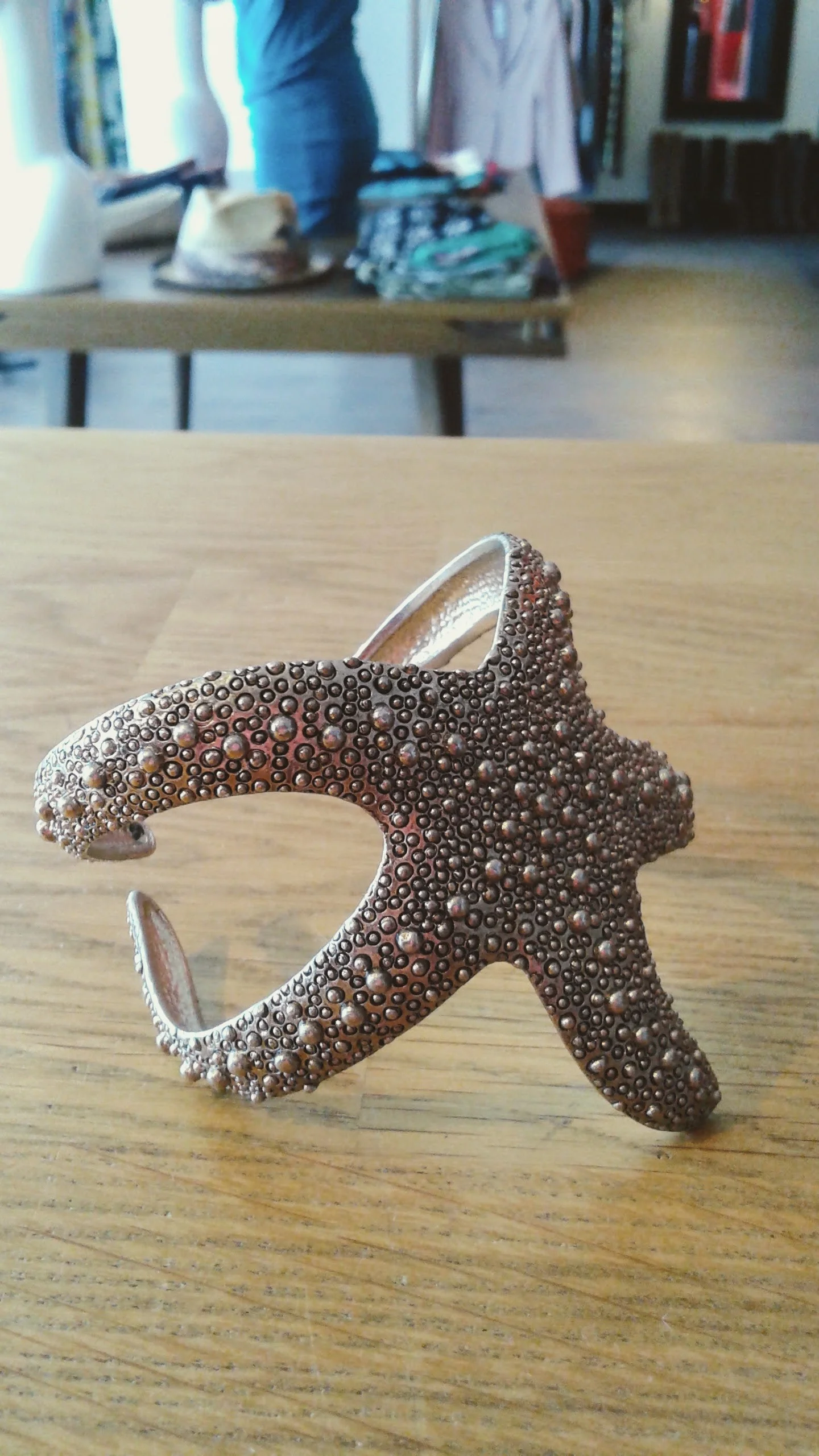 Bracelet, $18