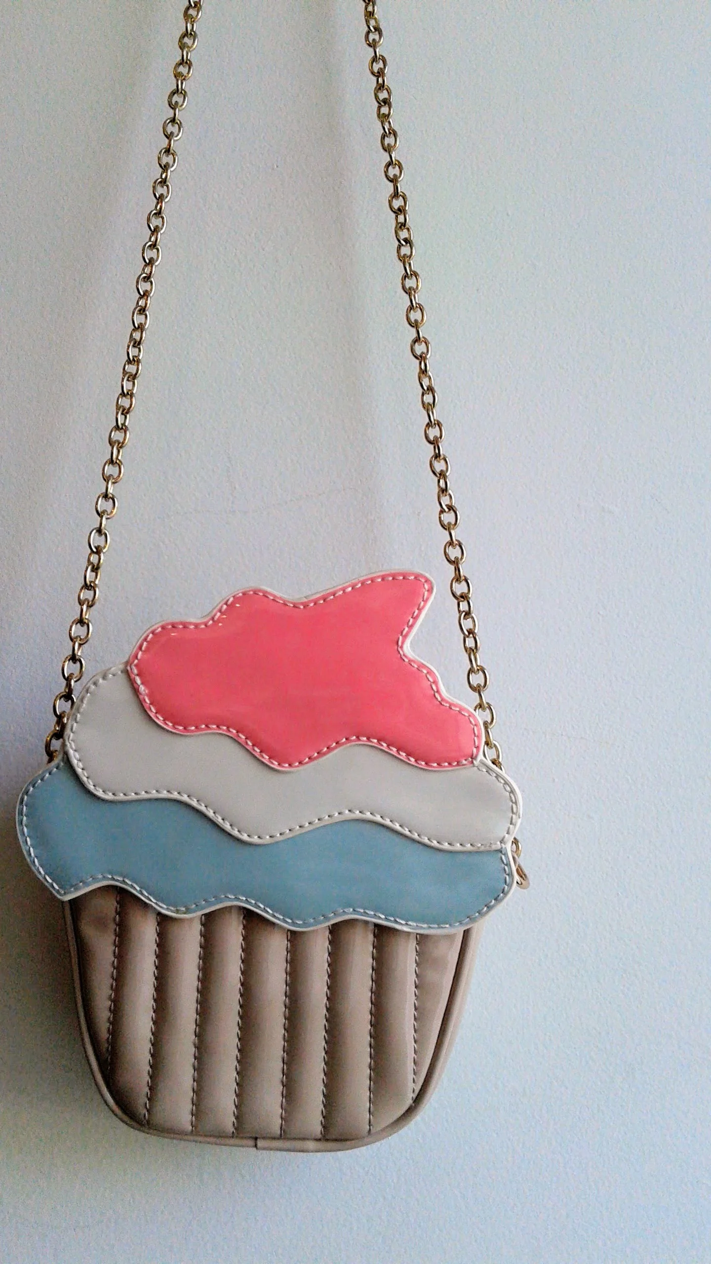 Cupcake purse, $18