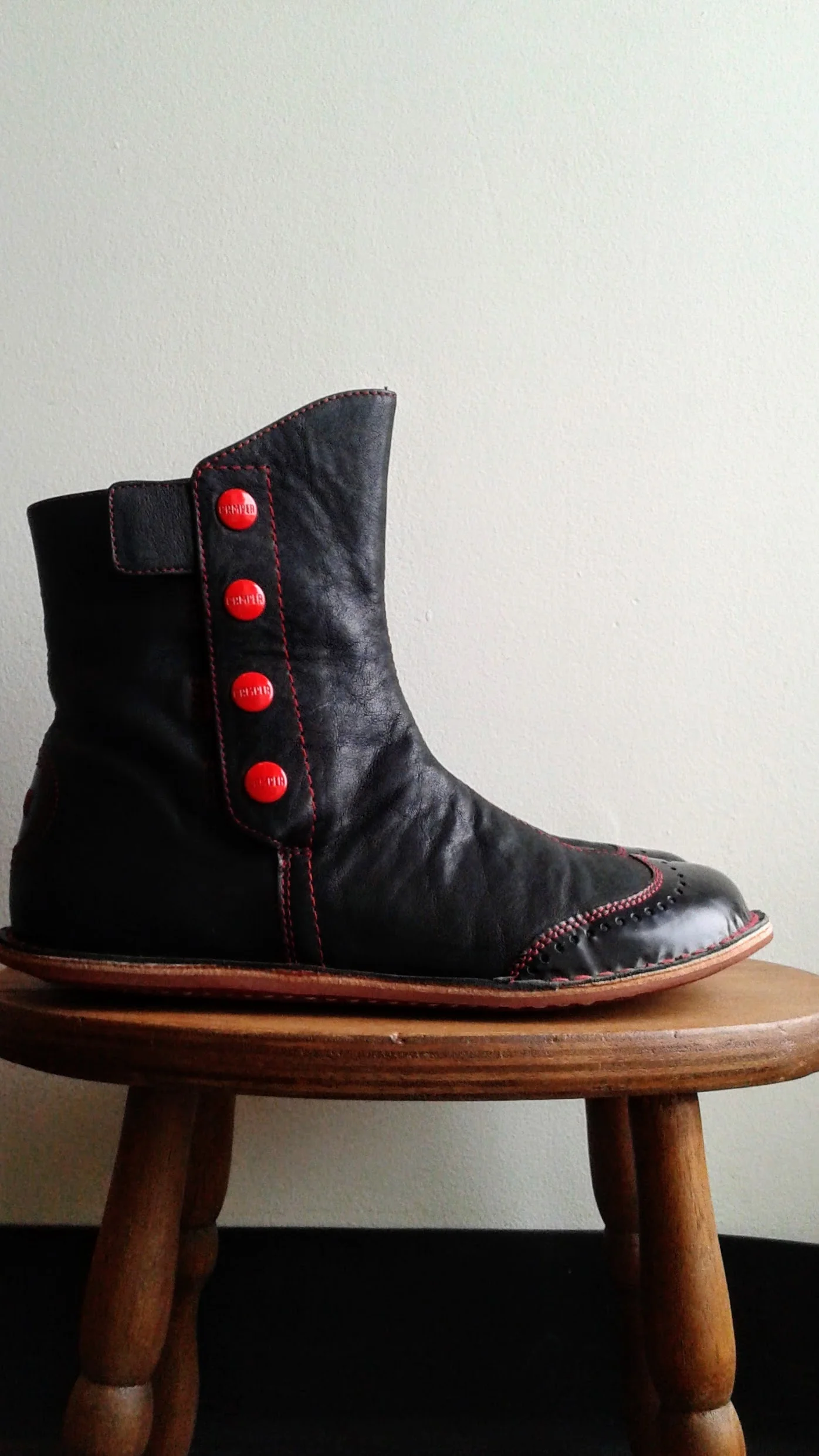 Campers boots; S8.5, $165
