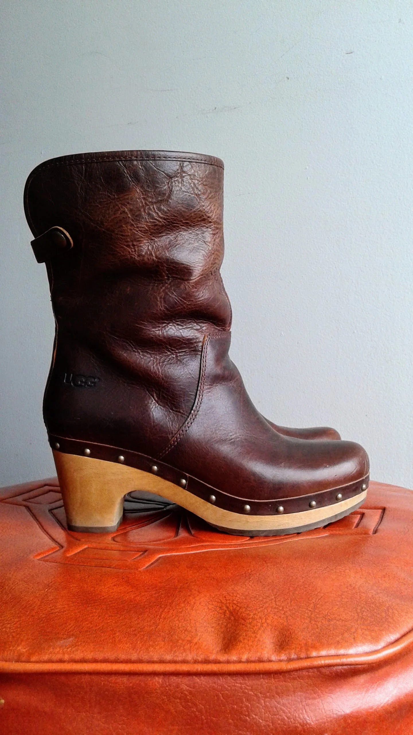 Ugg boots; S6, $85