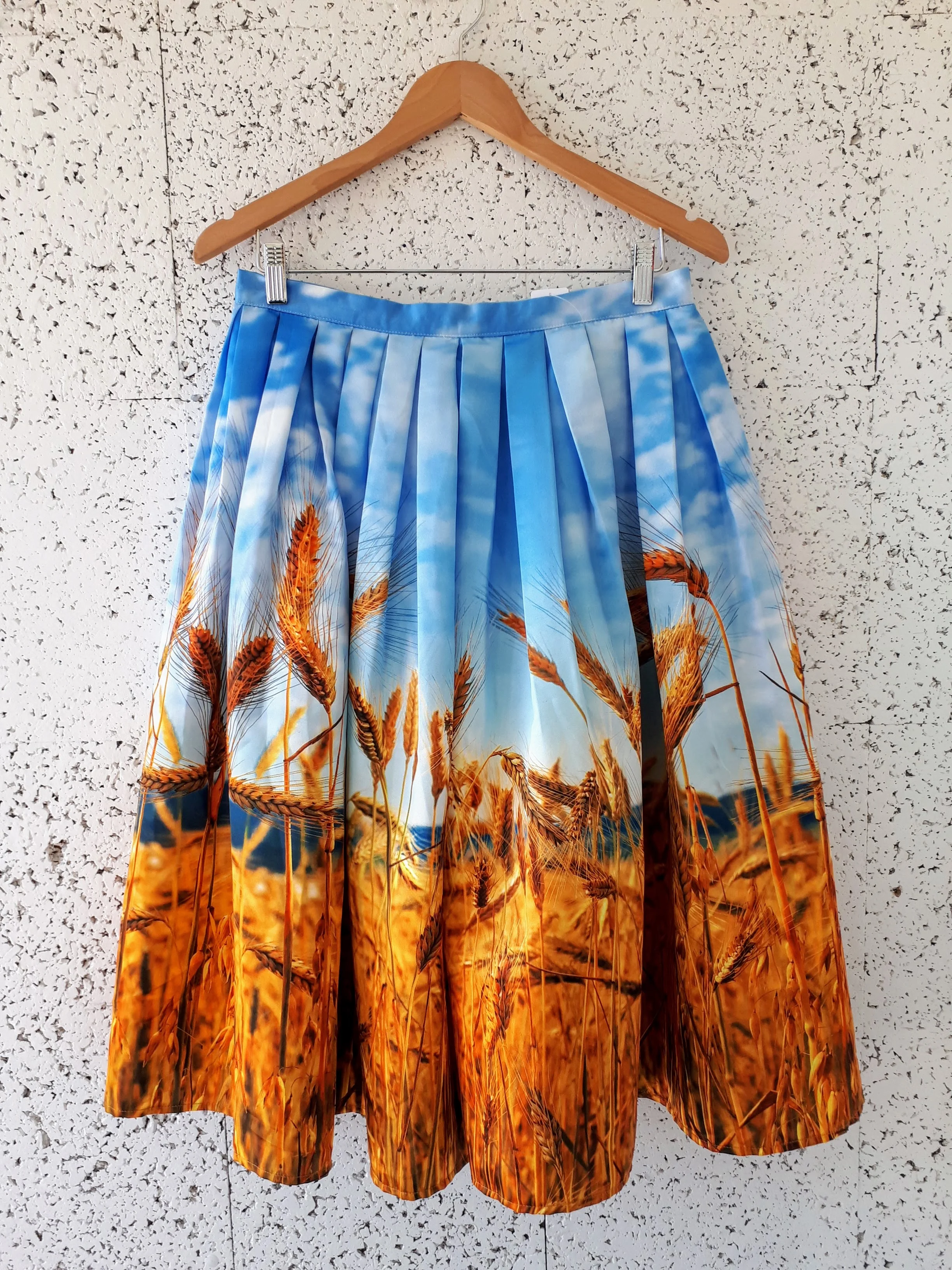 Chicwish skirt (NWT); Size L, $52