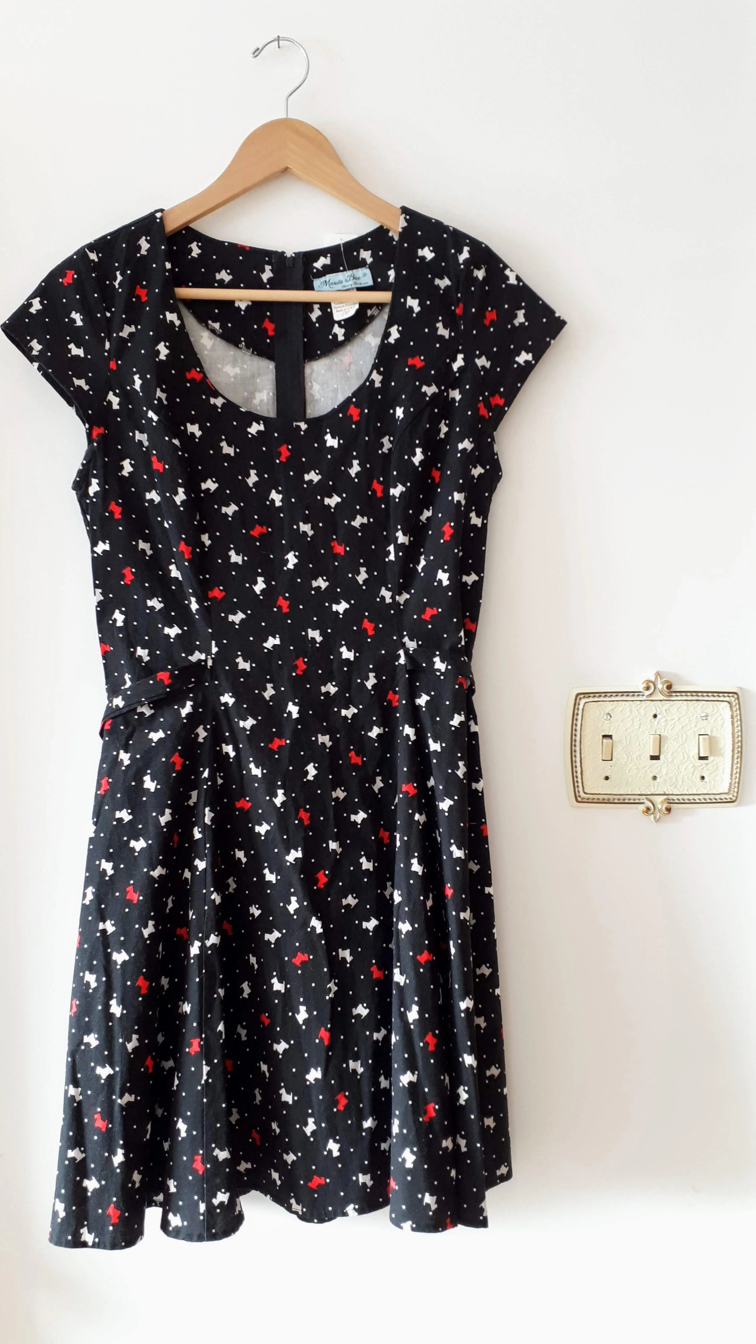 Mandie Bee dress; Size L, $42