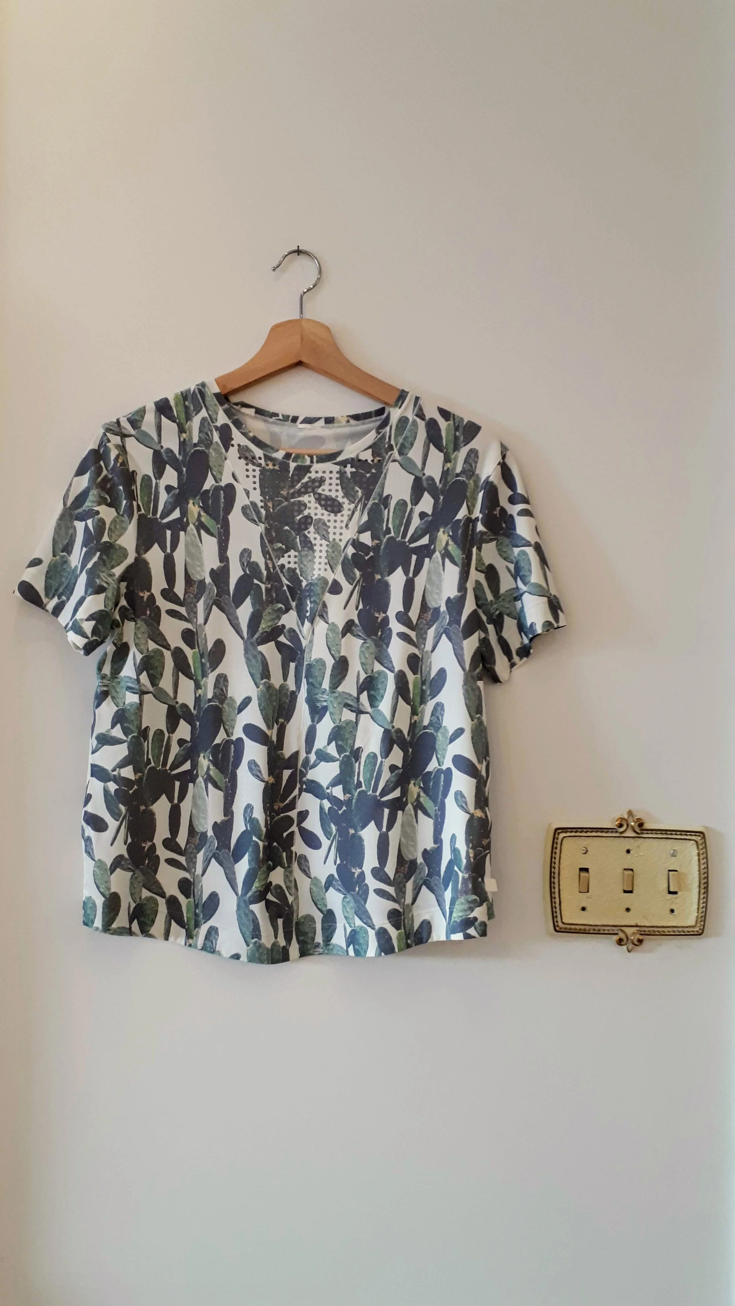Lululemon top; Size M, $28
