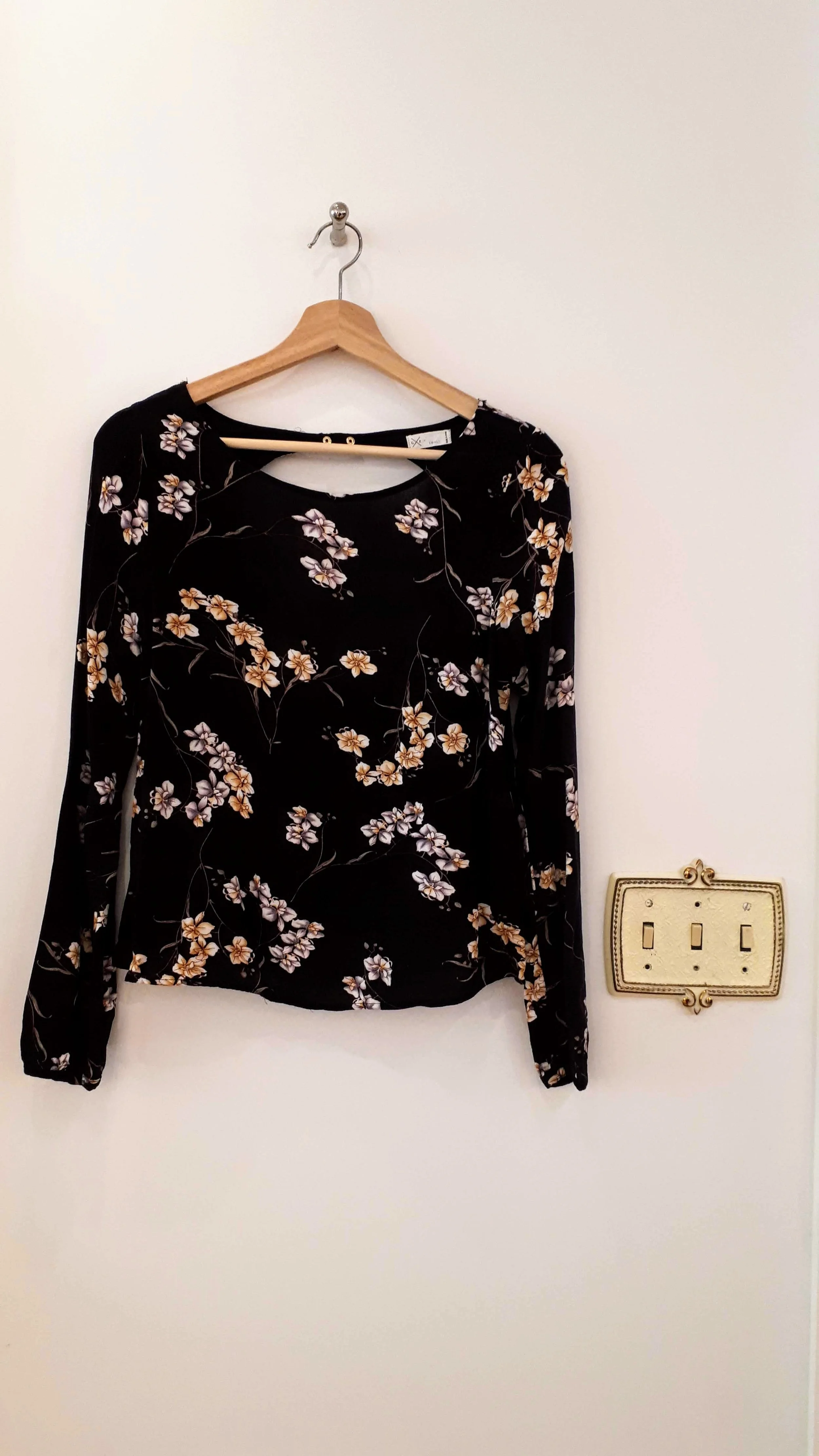 Gentle Fawn top; Size S, $26