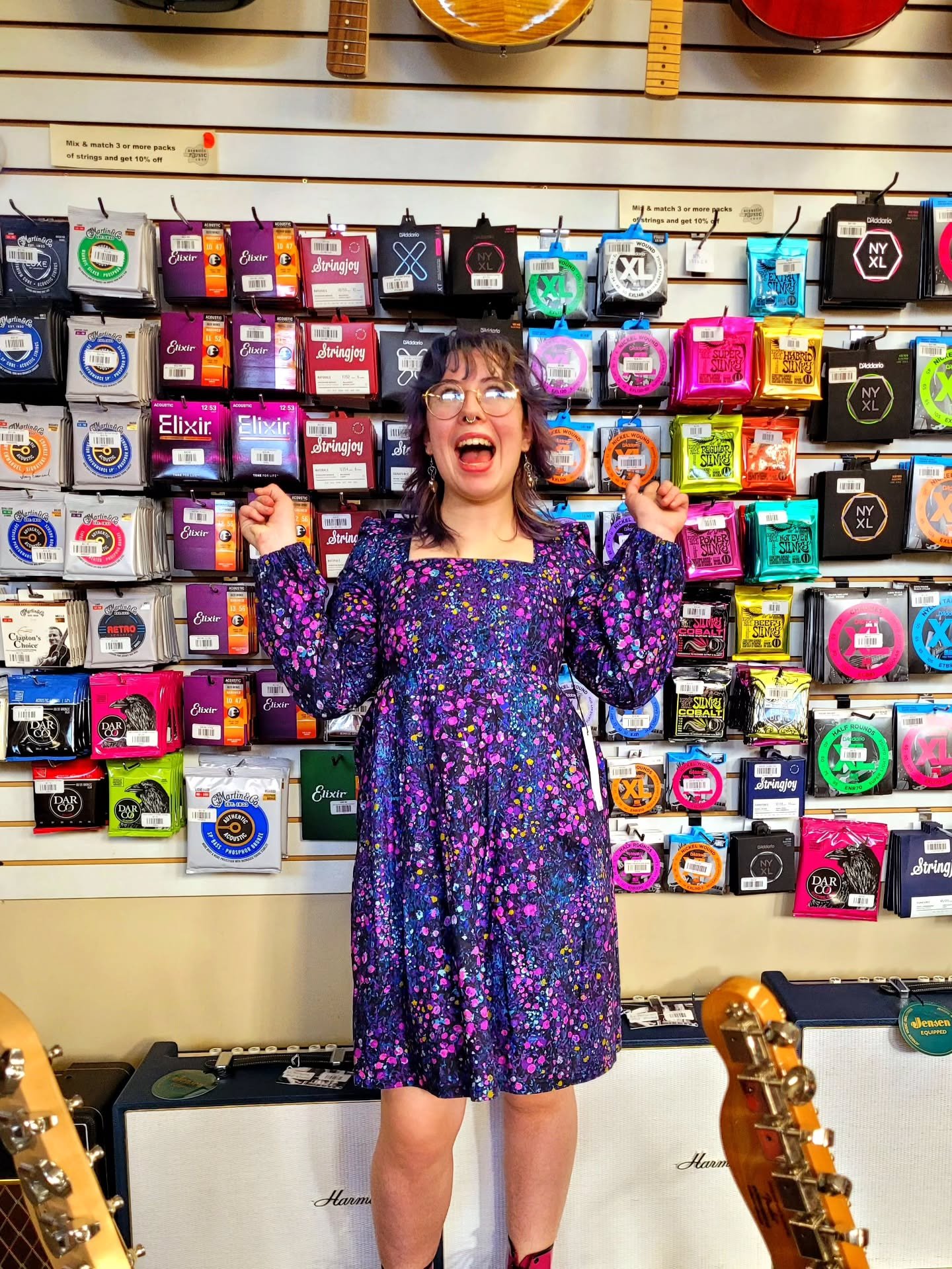 **Last days of pop-up 50% off the 50% off Fri-Sat!!** Friends, I don't know where these past 4 weeks went, nor do I understand how there are 2 Friday the 13ths in back-to-back months 🤷🏻&zwj;♀️, but the Birds of North America Pop-Up at Red Pony is w