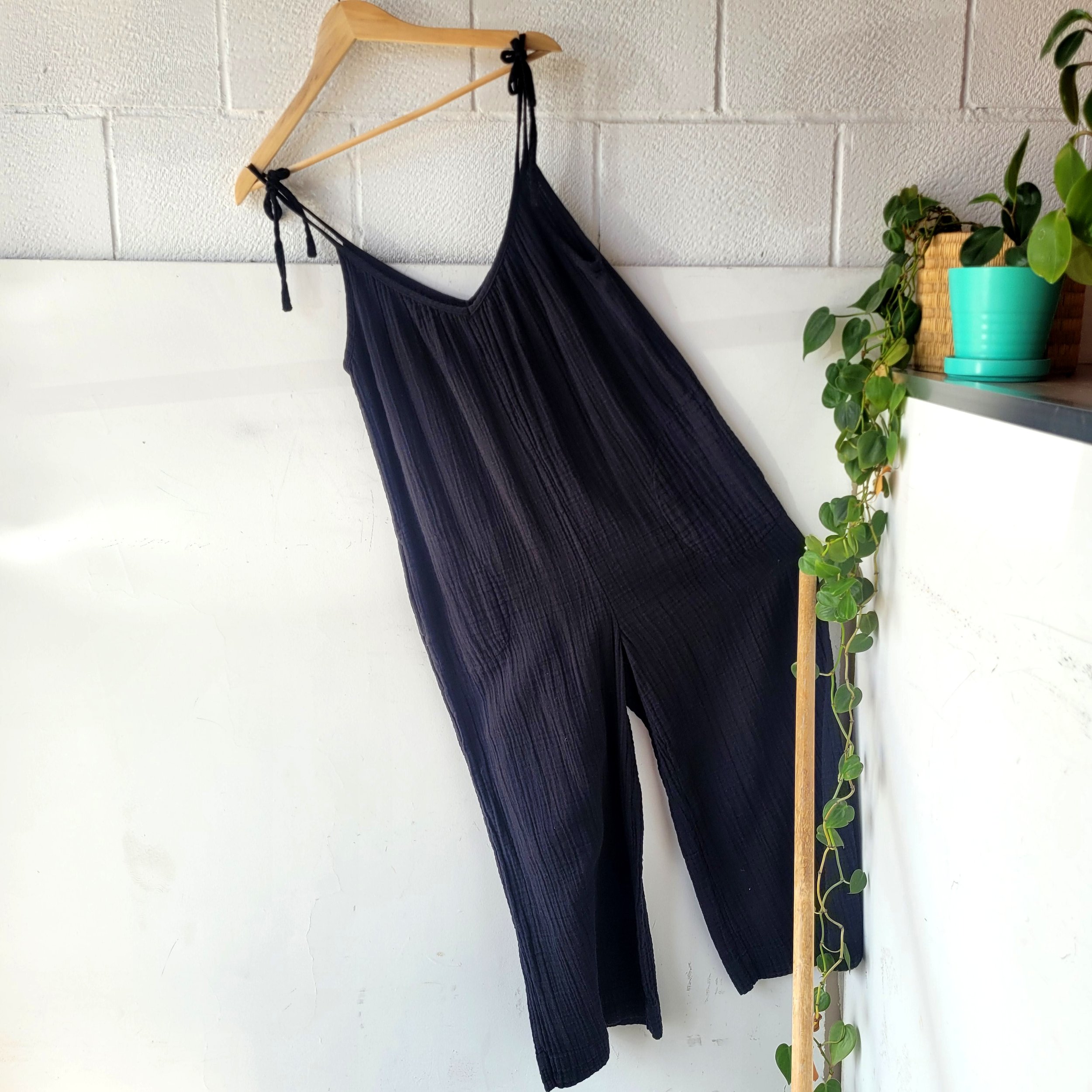 Easy Jumpsuit, Size M/L