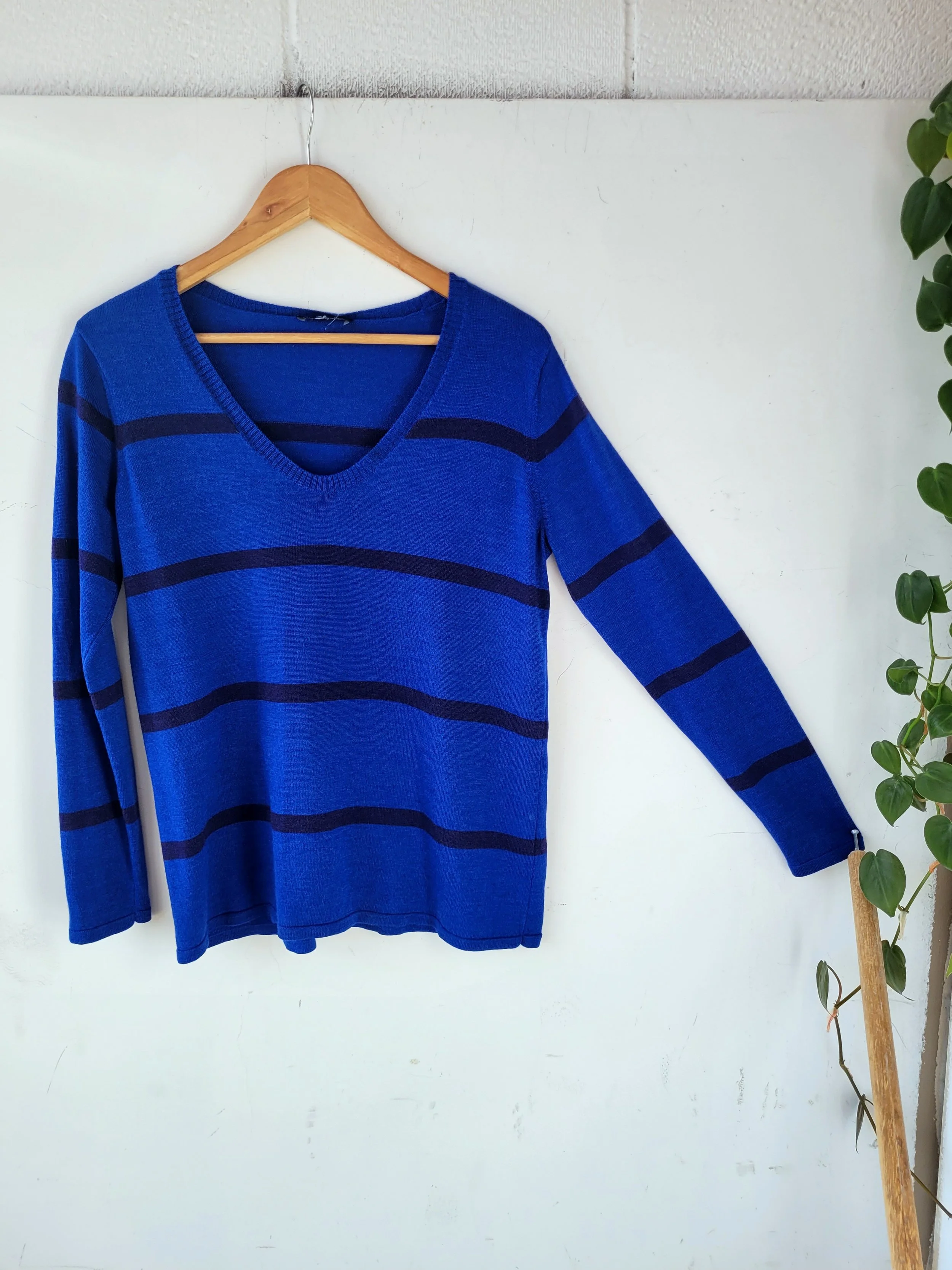Eileen Fisher Linen Sweater, Size M/L