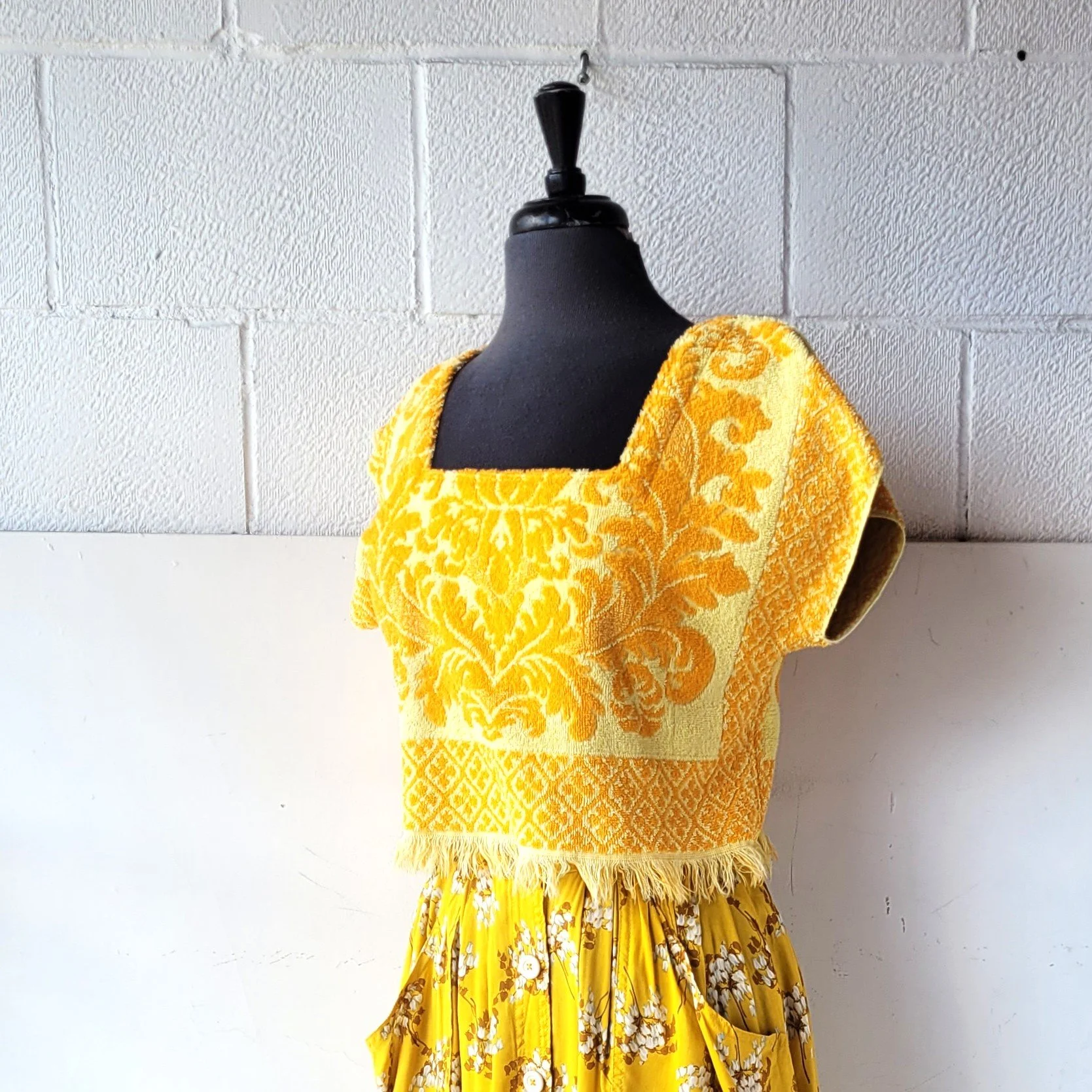 Wild Quilts Top, Size M