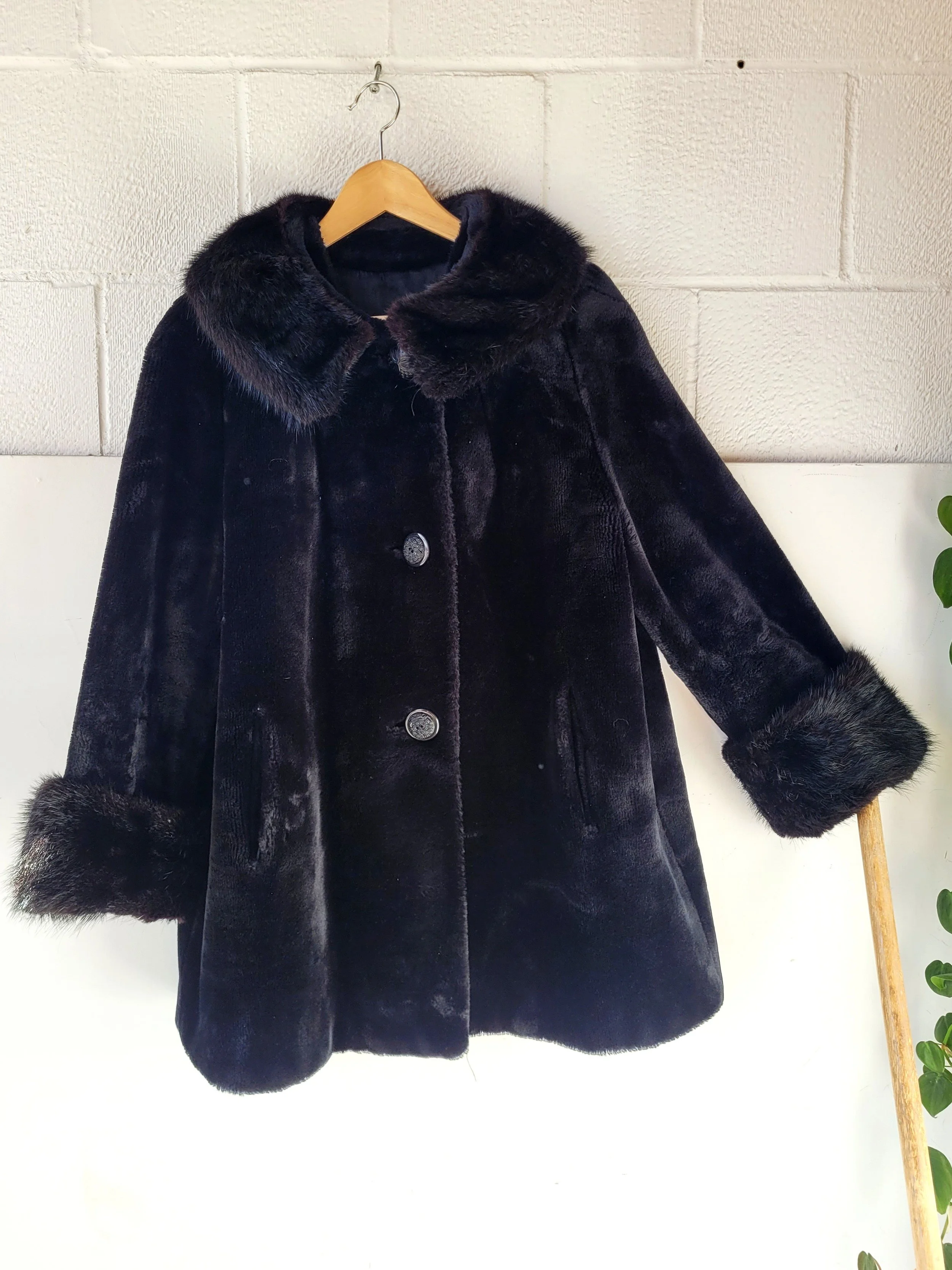 Vintage Coat, Size L/XL