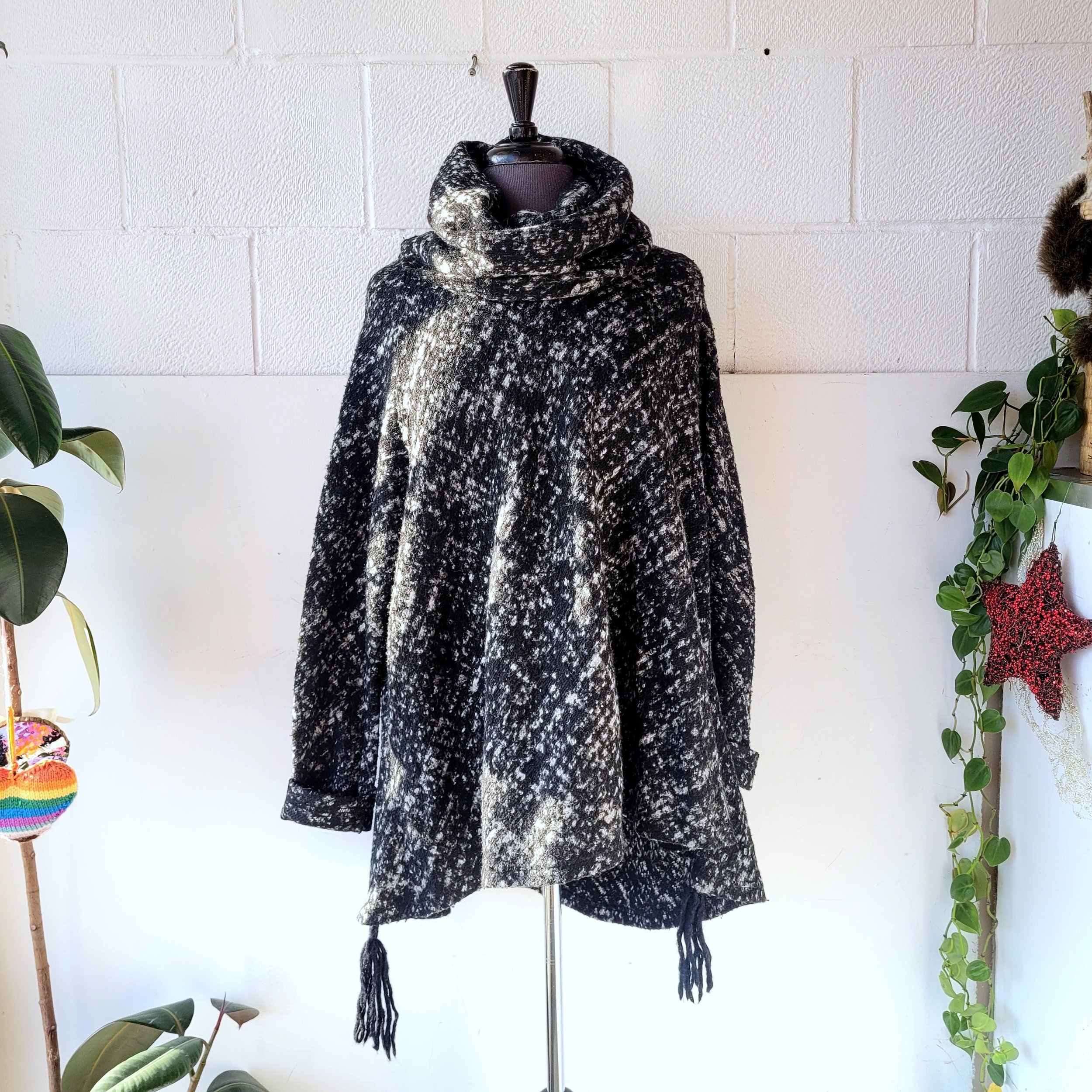 Eve Gravel Tunic, Size S/M