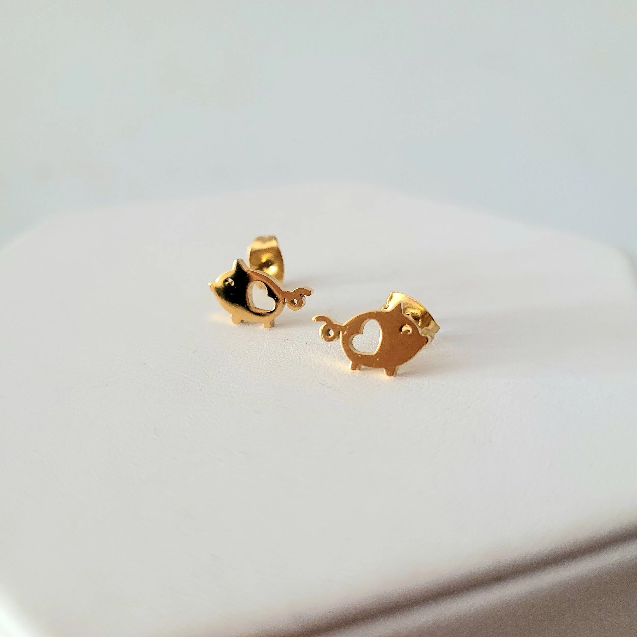 Pig/Heart Studs