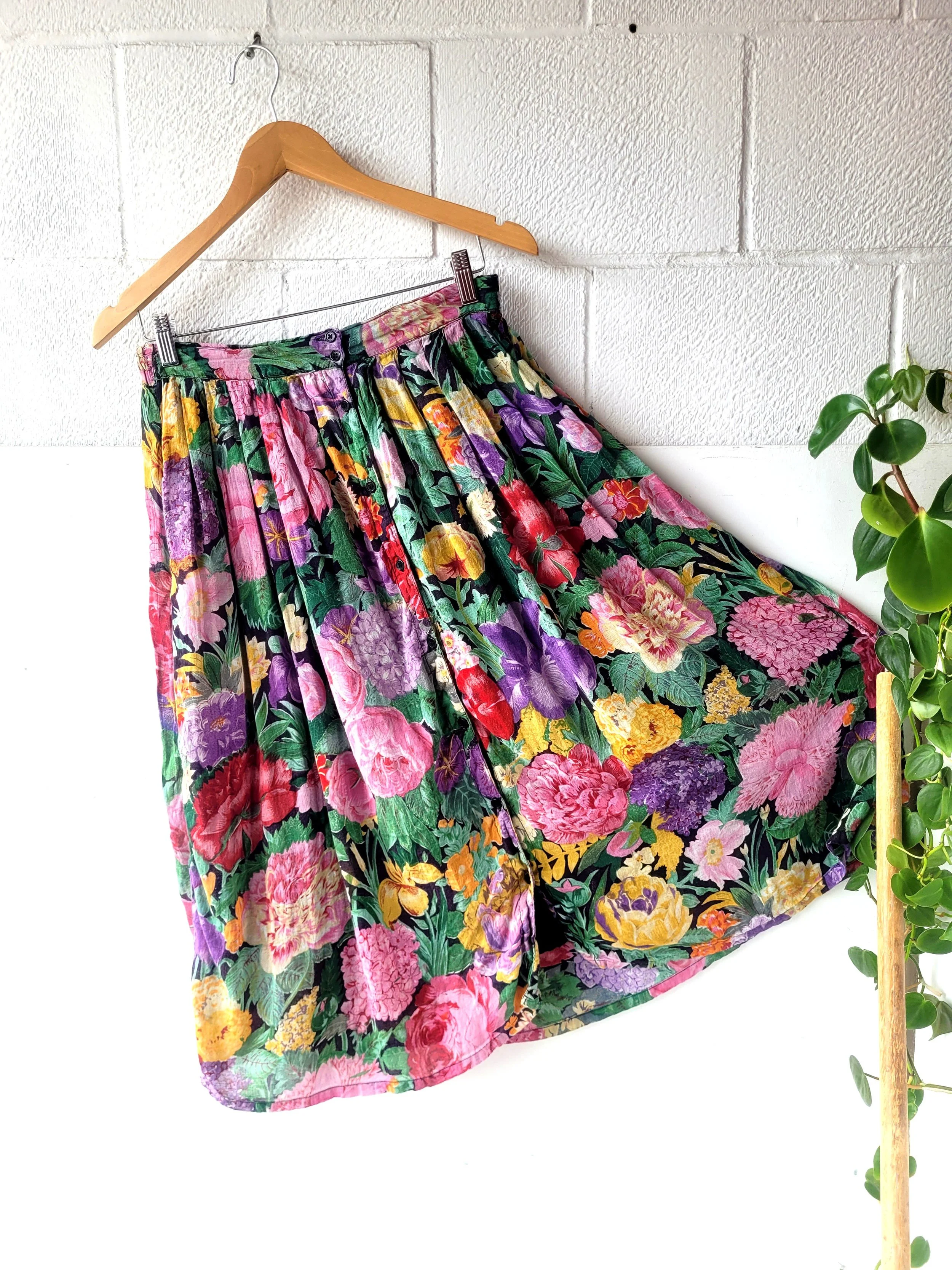 Floaty Skirt, Size M