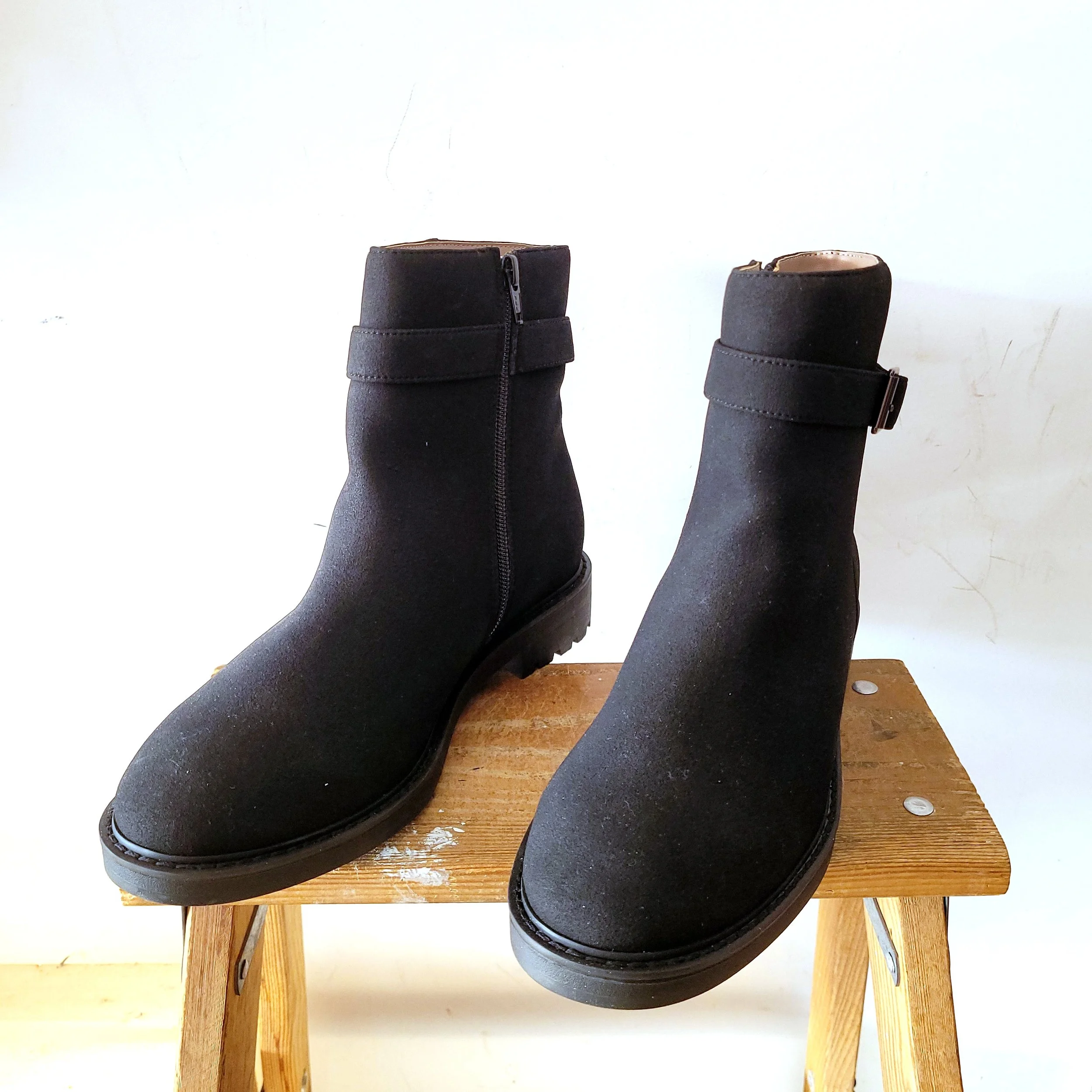 Matt & Nat Booties, Size 9