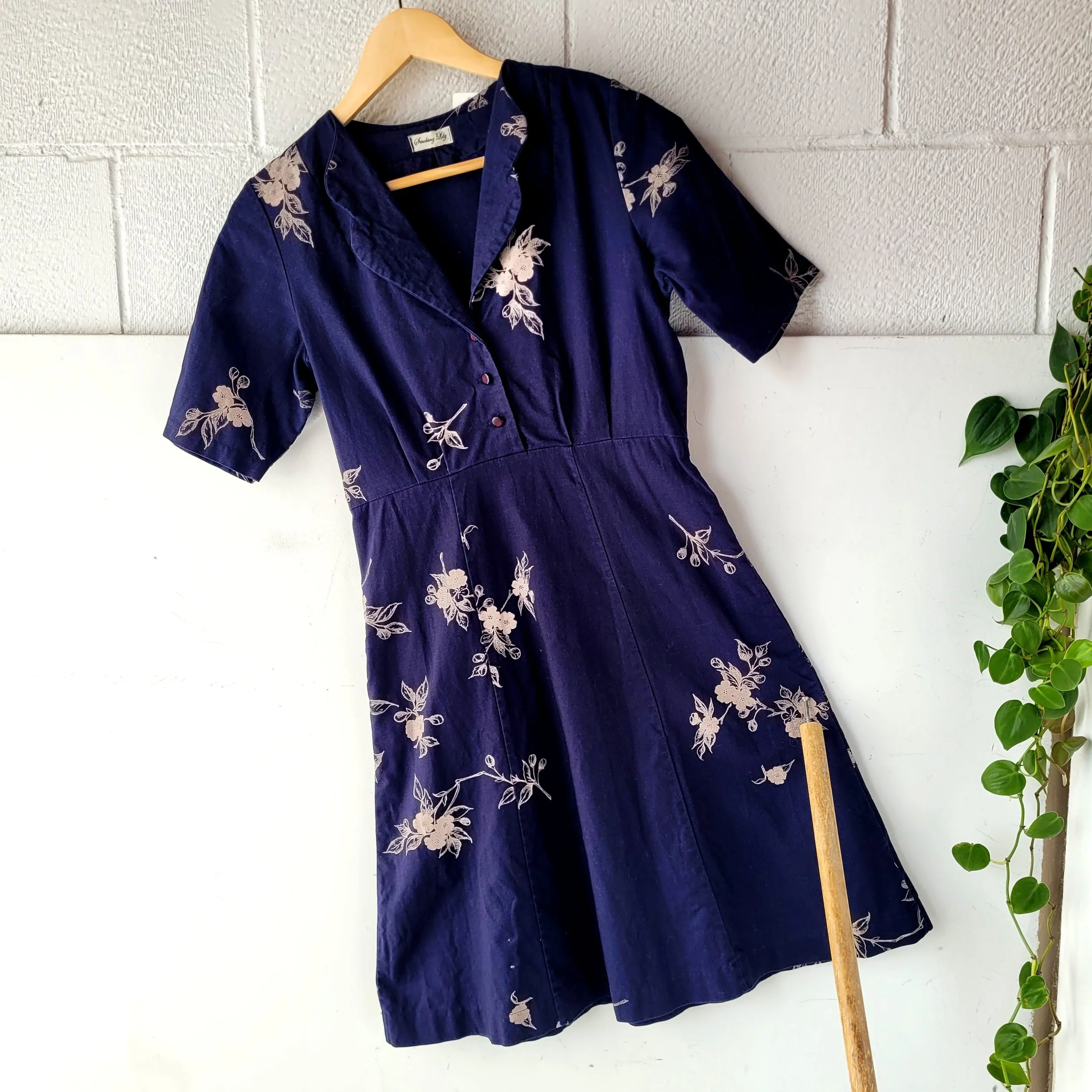 Smoking Lily Linen Dress, Size XS